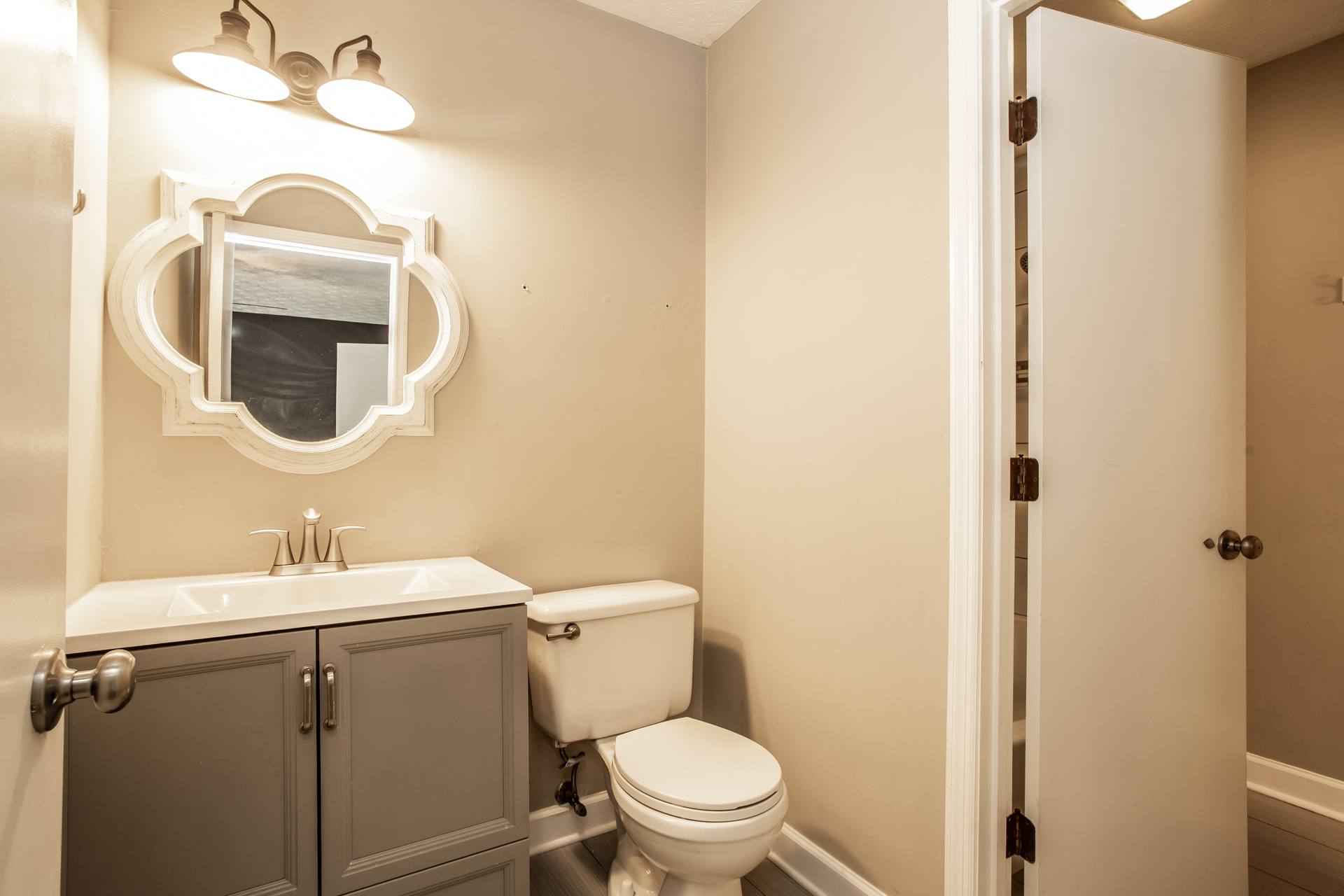 Photo 17 of 21 of 6009 Woodbark Trce, Knoxville, TN