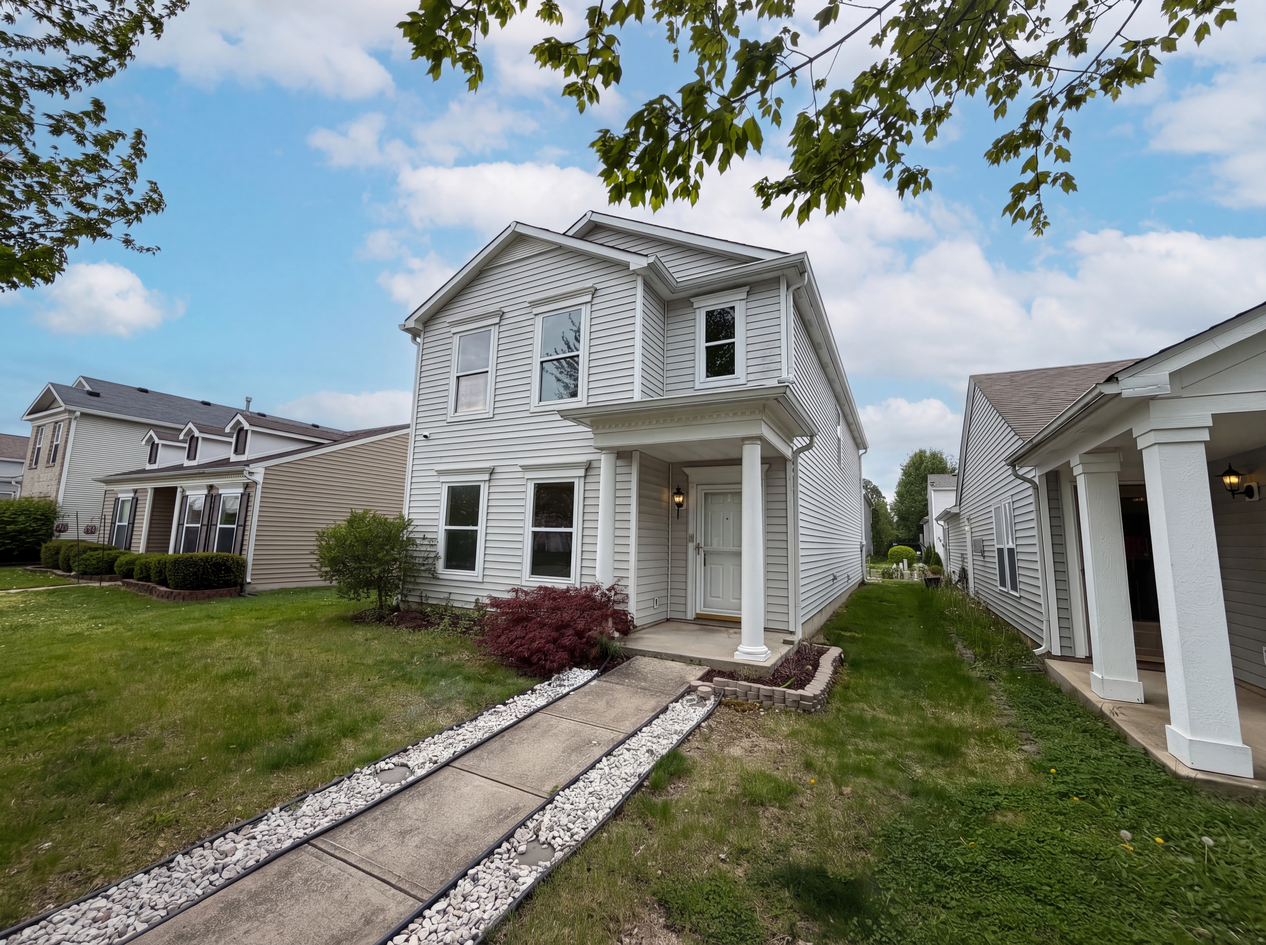 Photo 15 of 17 of 925 Harbon Dr, Franklin, IN