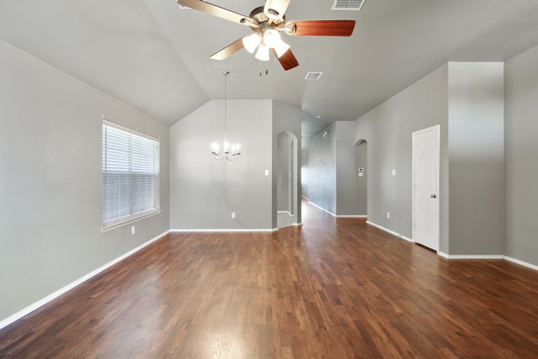 Photo 3 of 25 - 2136 Bluebell, Forney, TX 75126