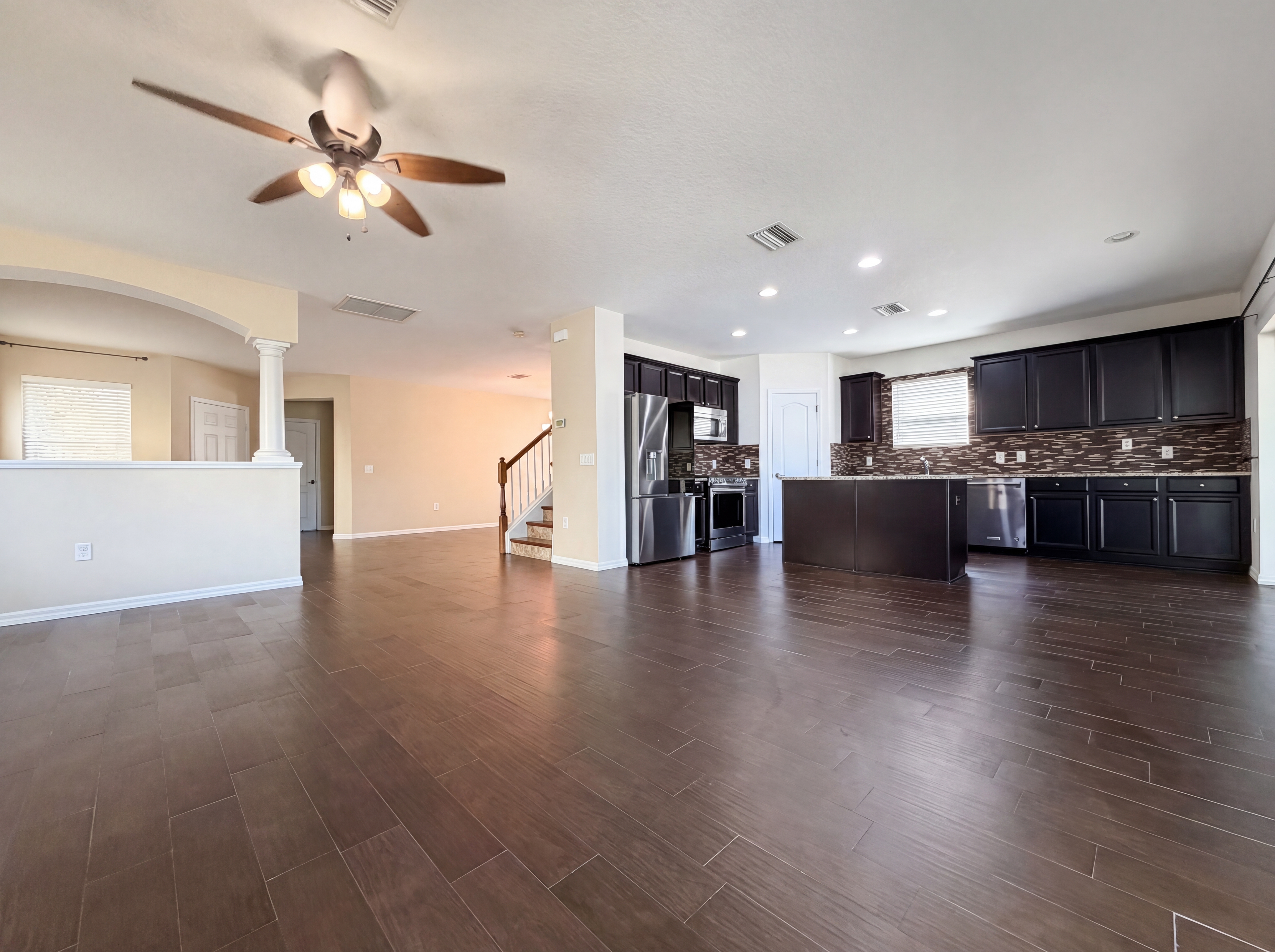 Photo 12 of 36 of 12437 Field Point Way, Spring Hill, FL