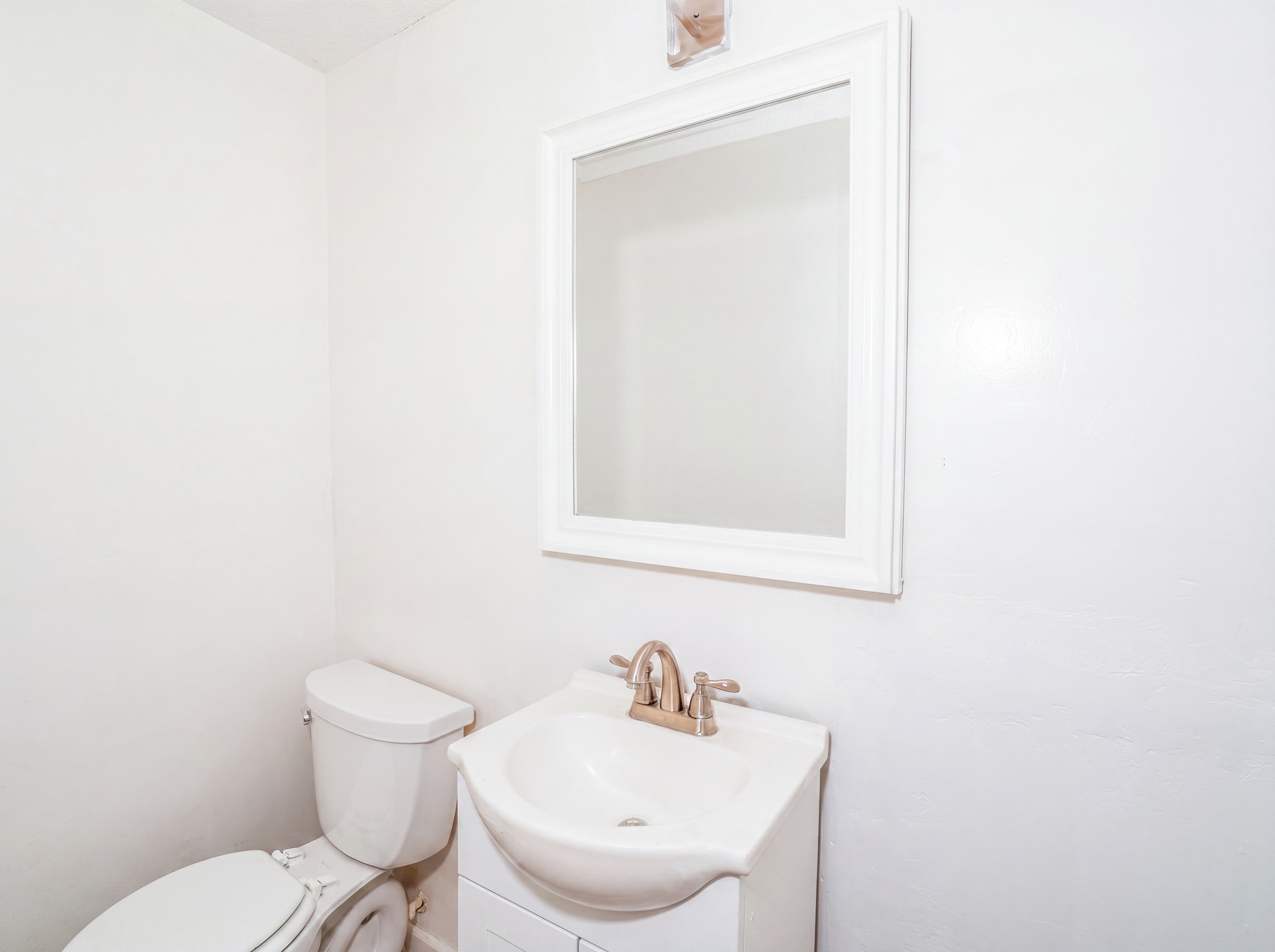 Photo 17 of 41 of 733 Sutton St, Jesup, GA