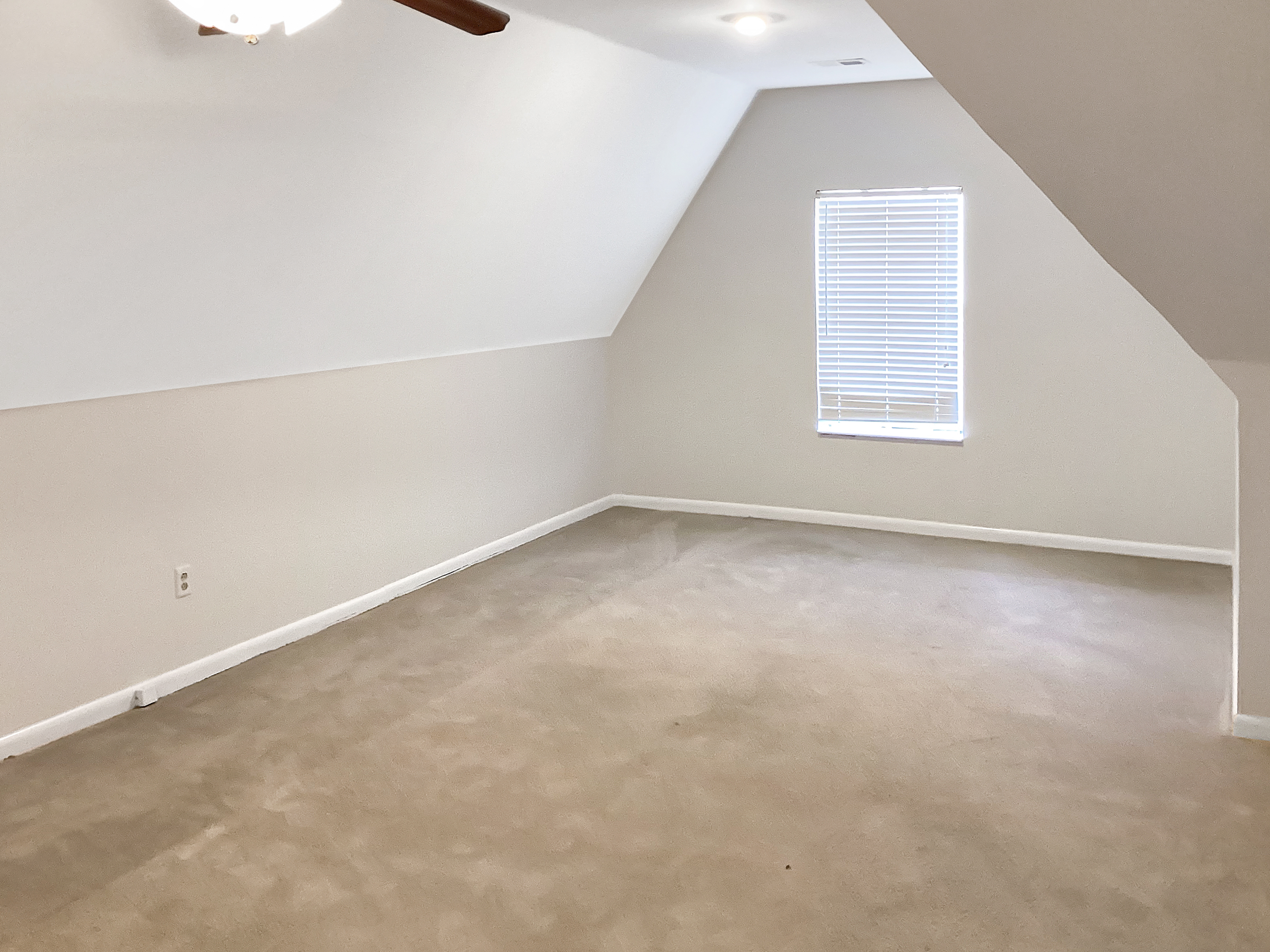 Photo 19 of 22 of 5634 Tulip Grove Dr, Memphis, TN