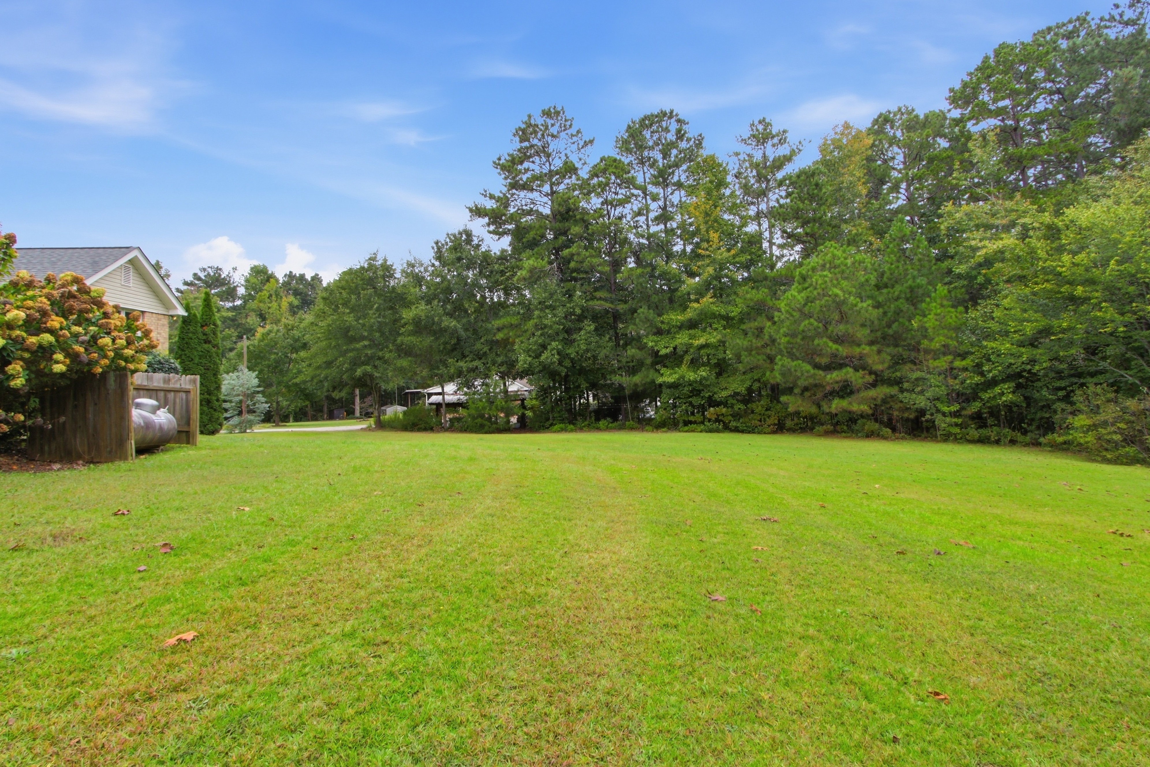 Photo 31 of 34 of 552 Rich Davis Rd, Hiram, GA