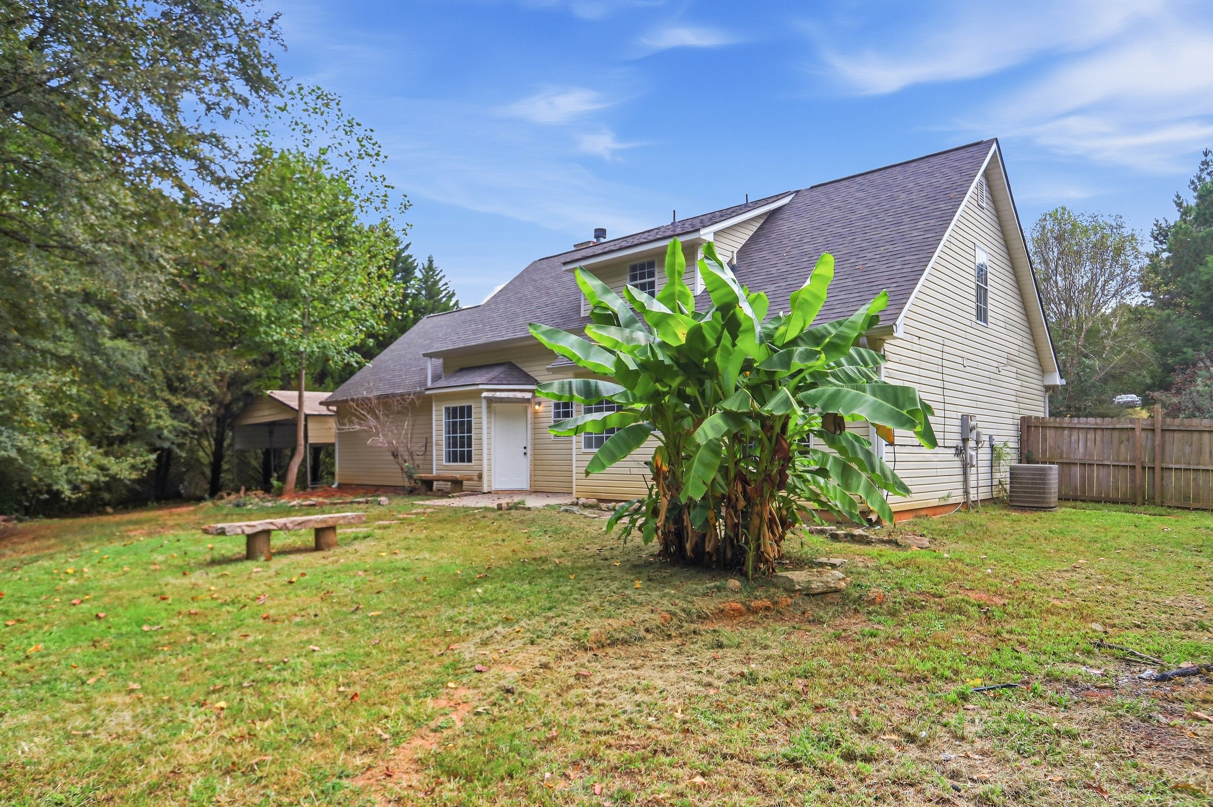 Photo 32 of 37 of 310 Kaden Ct, McDonough, GA