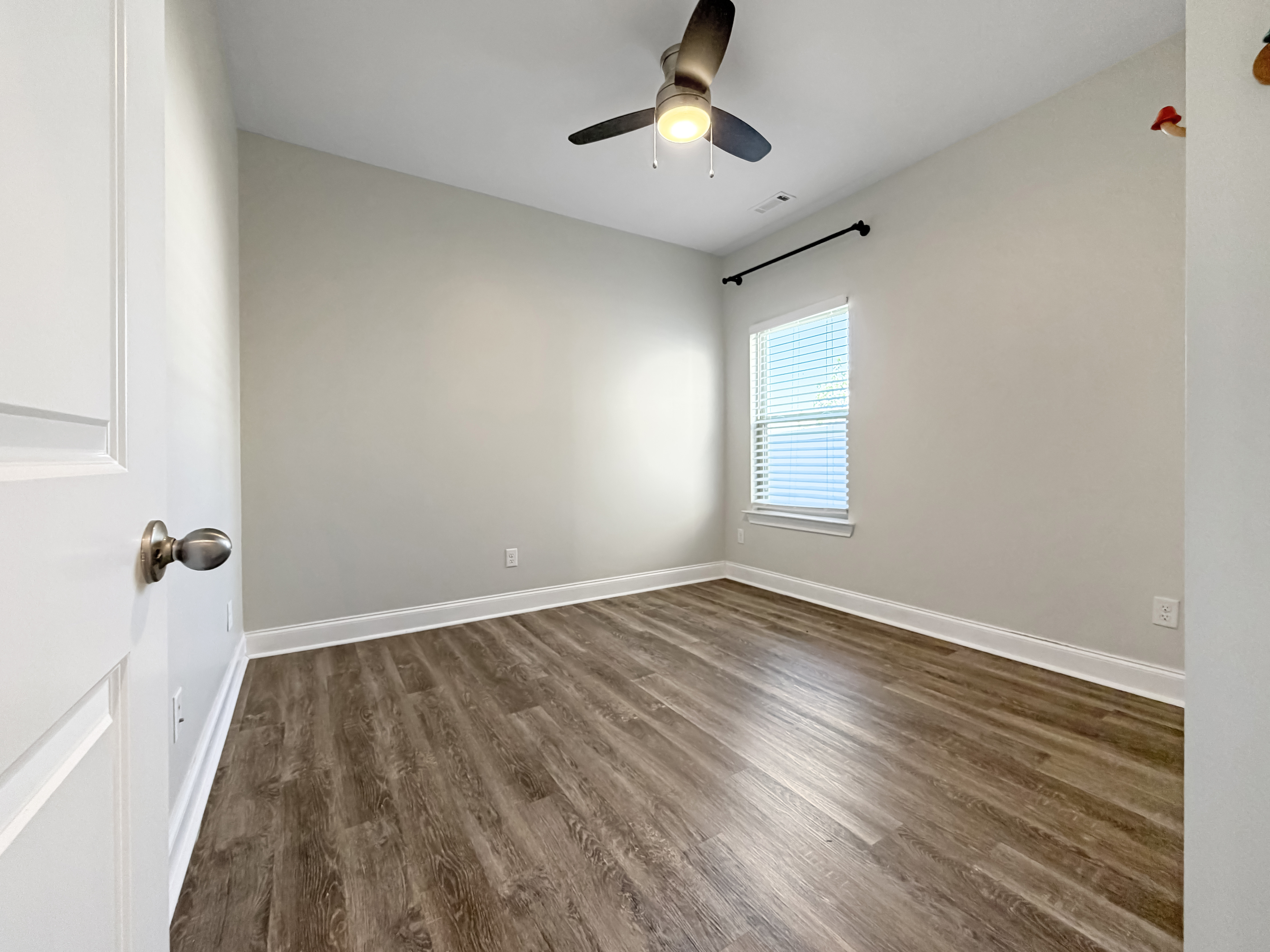 Photo 6 of 17 of 309 Cedar Glade Ct, Lebanon, TN