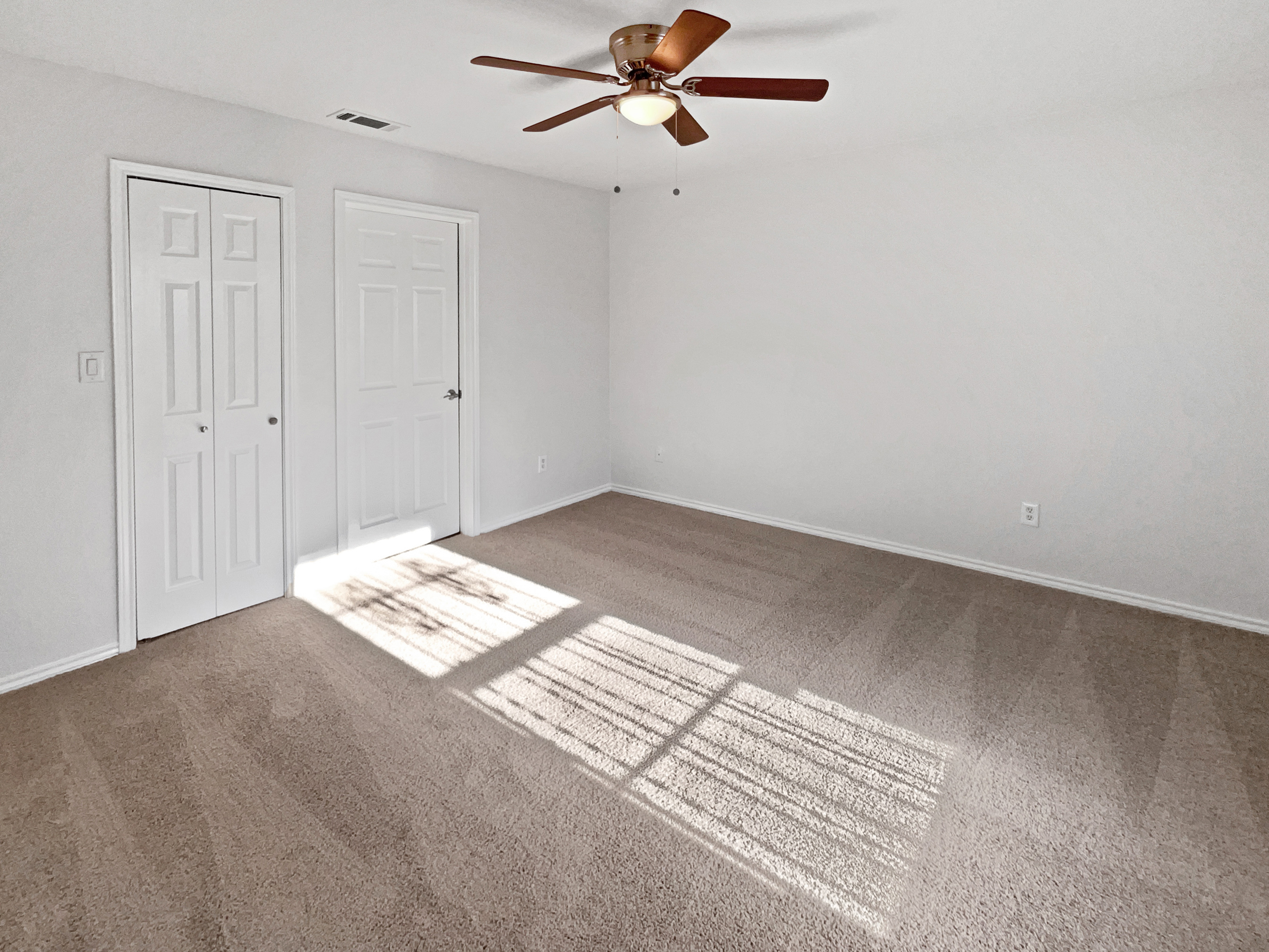Photo 15 of 16 of 4346 Hamilton Ave, Dallas, TX