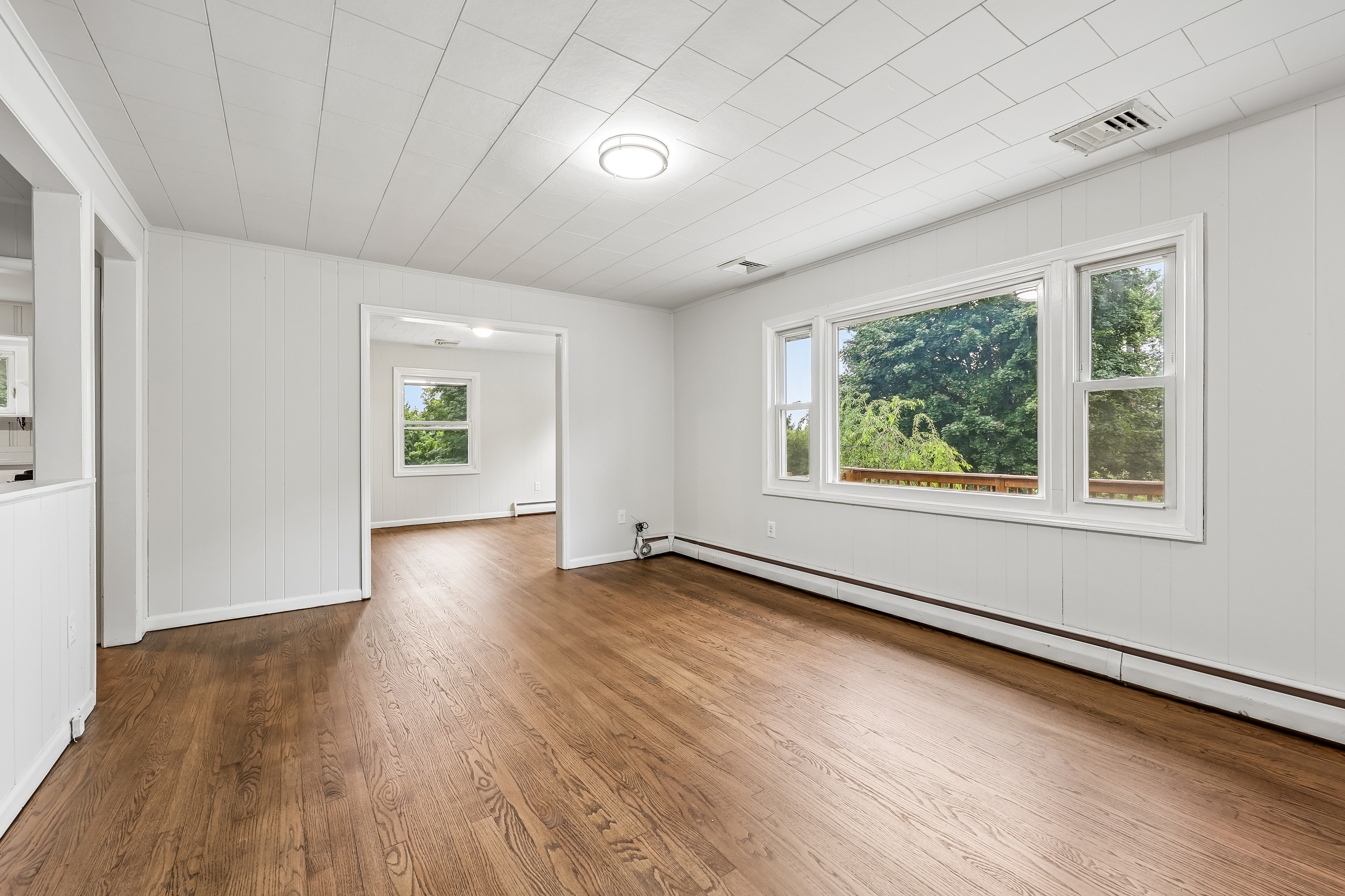 Photo 8 of 51 of 14 Highview Ave, Florida, NY