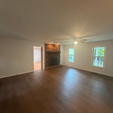 Property photo 3 of 6908 Laurdane Rd