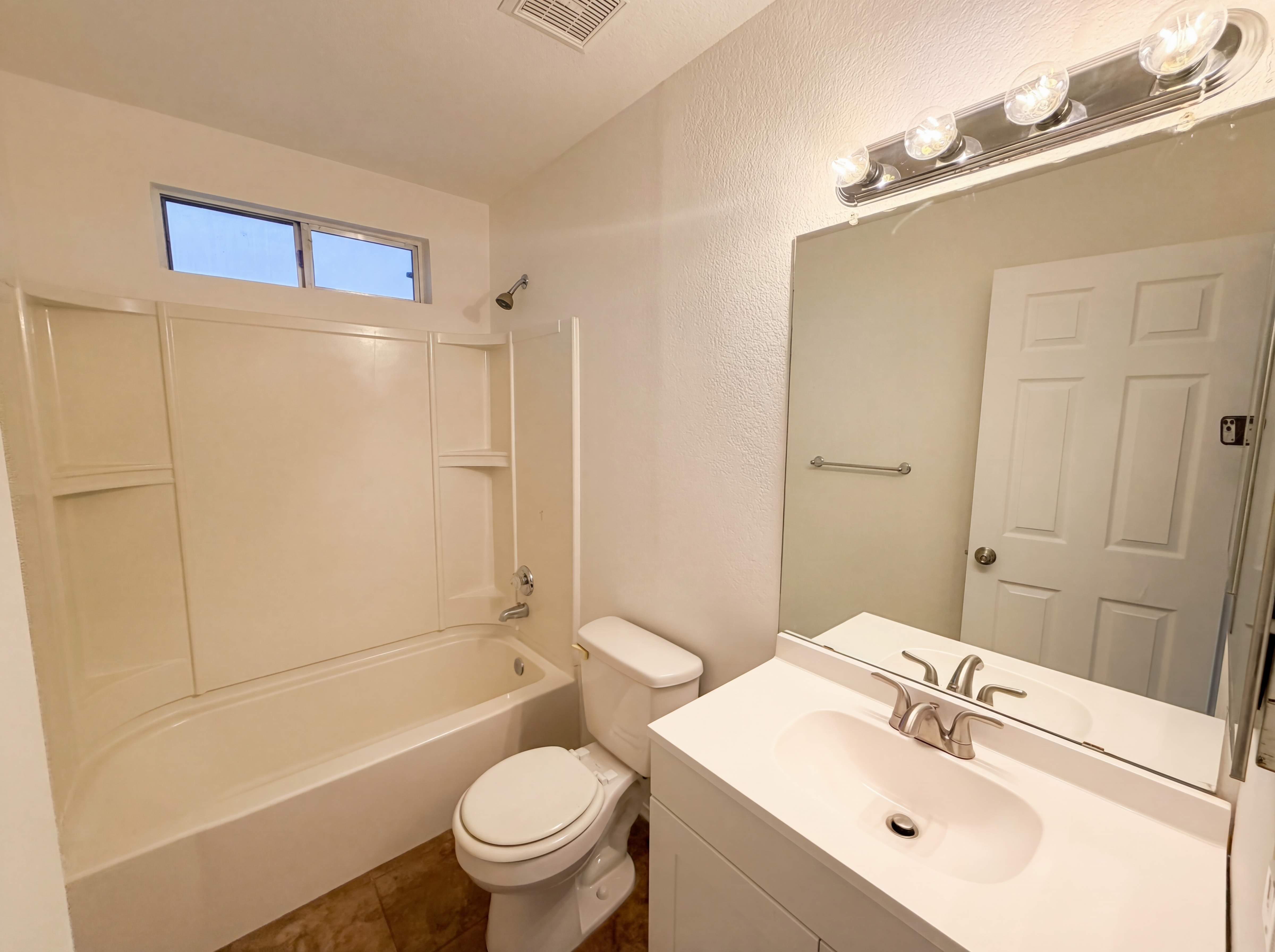 Photo 18 of 26 of 4058 W Chama Dr, Glendale, AZ