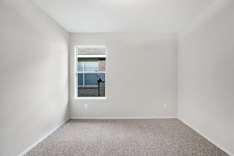 Photo 12 of 25 - 4844 Ambrosia Dr, Fort Worth, TX 76244