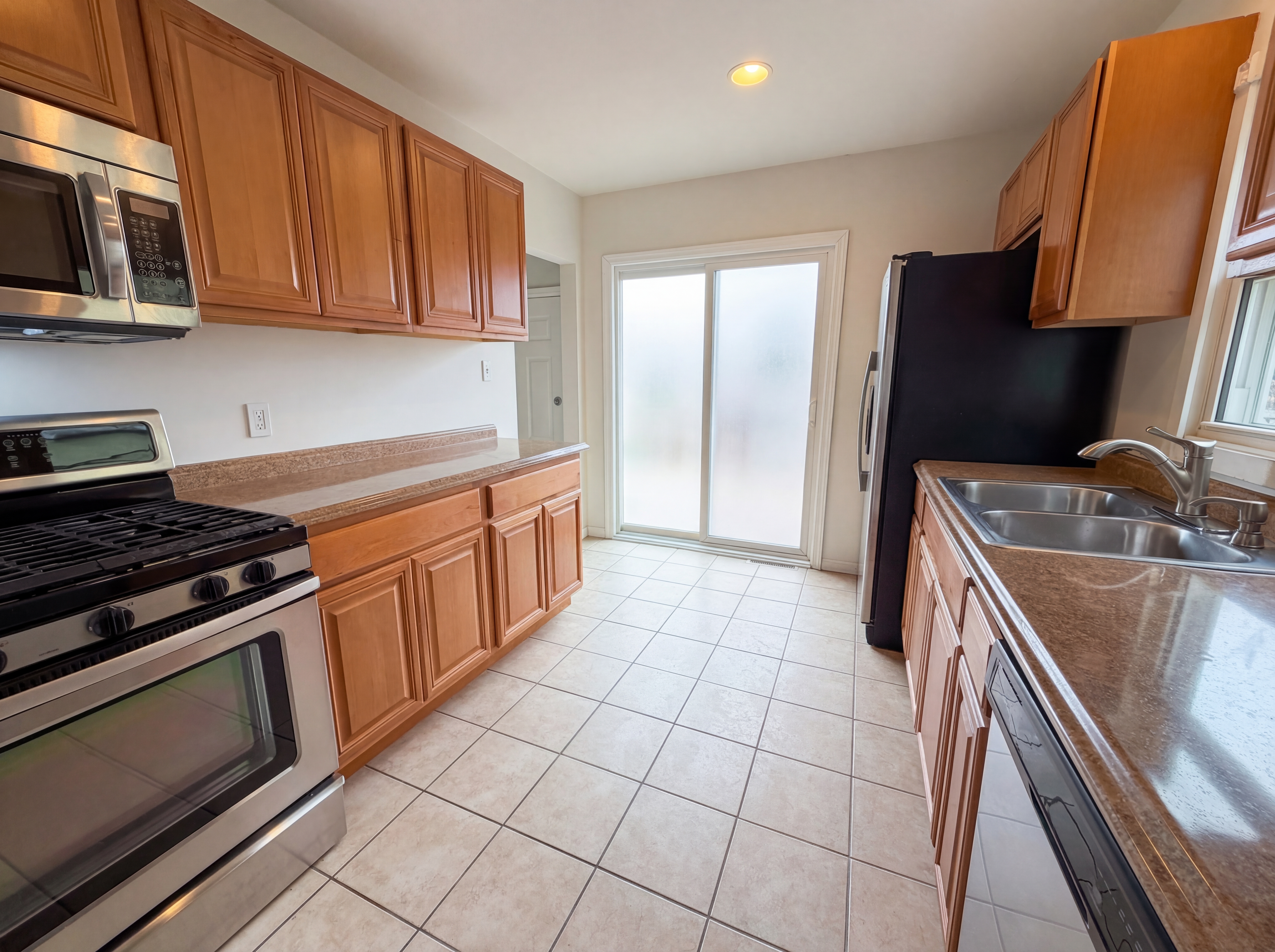Photo 2 of 18 of 3135 Pierce St NE, Minneapolis, MN