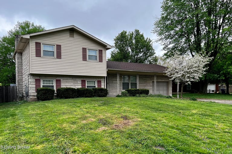 7403 Vincent Way, Louisville, KY 40214 | Opendoor