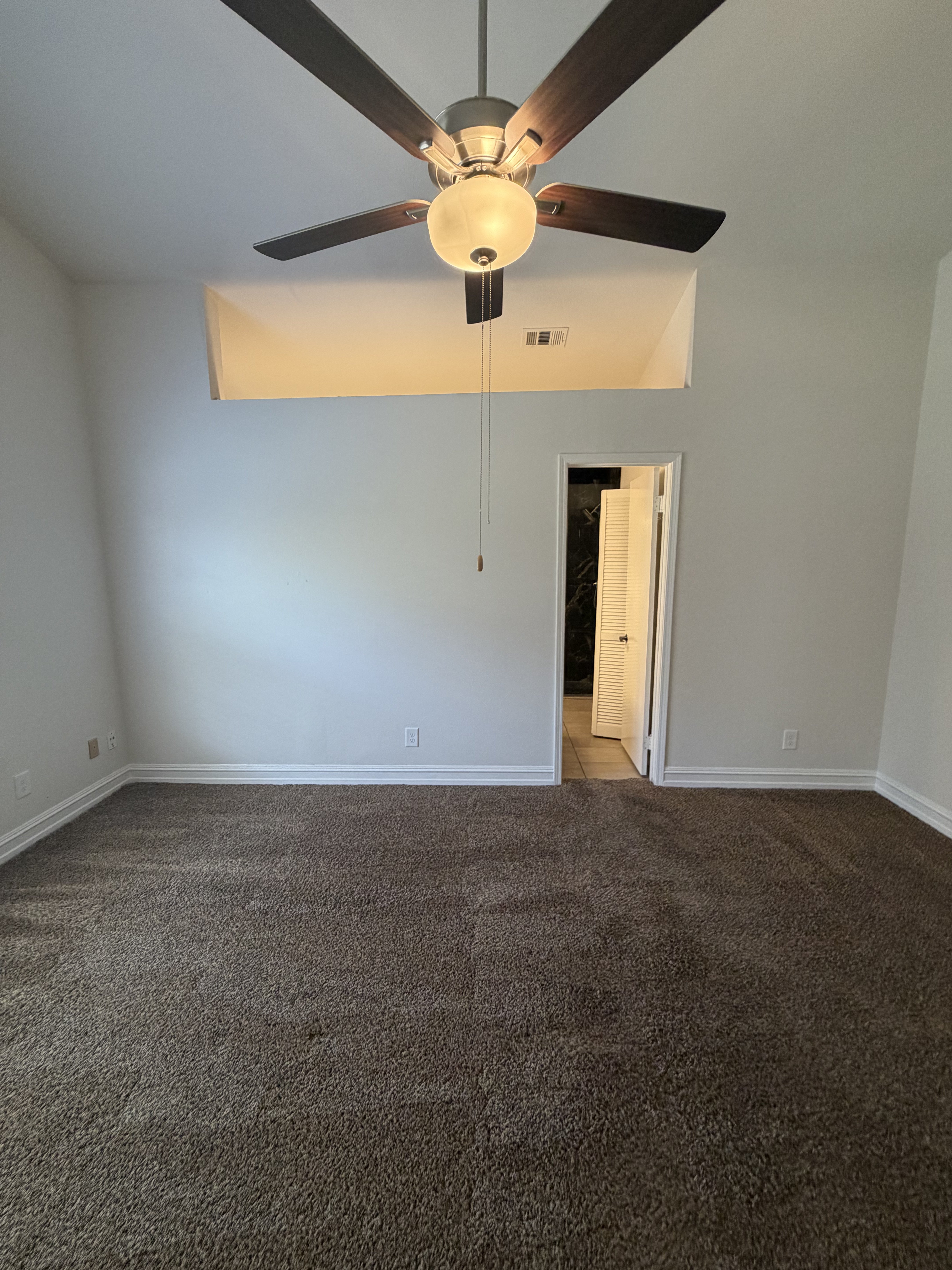 Photo 10 of 21 of 6808 Younger Dr, The Colony, TX