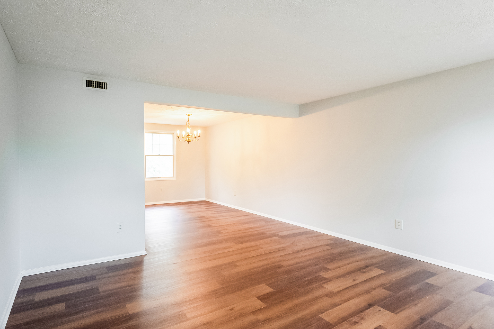Photo 18 of 22 of 9908 Rickover Ct, Manassas, VA