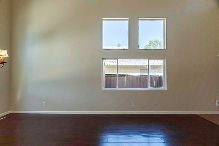 Photo 12 of 27 - 4288 Suffolk St, Jurupa Valley, CA 92509