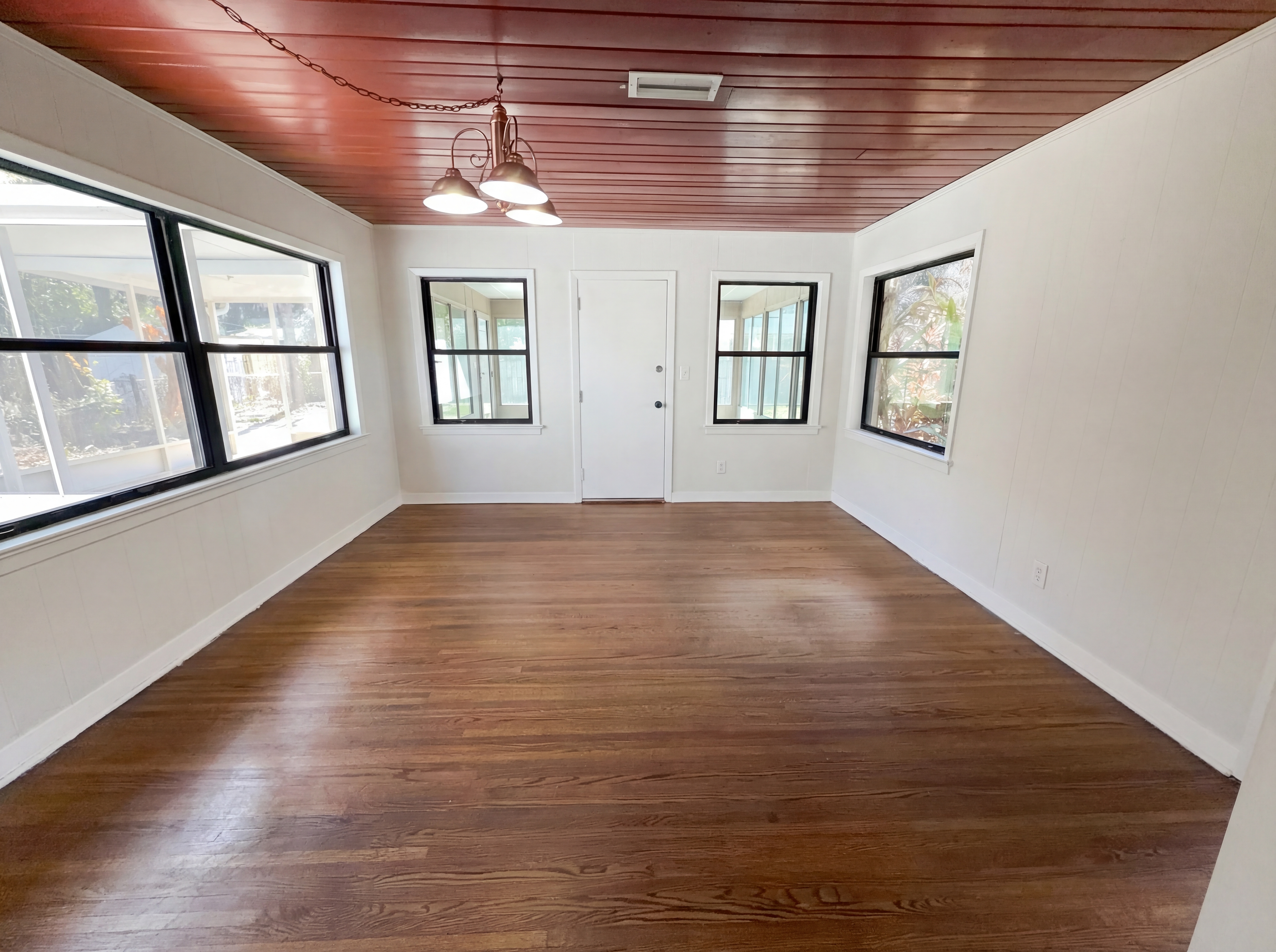 Photo 9 of 26 of 5414 Coppedge Ave, Jacksonville, FL