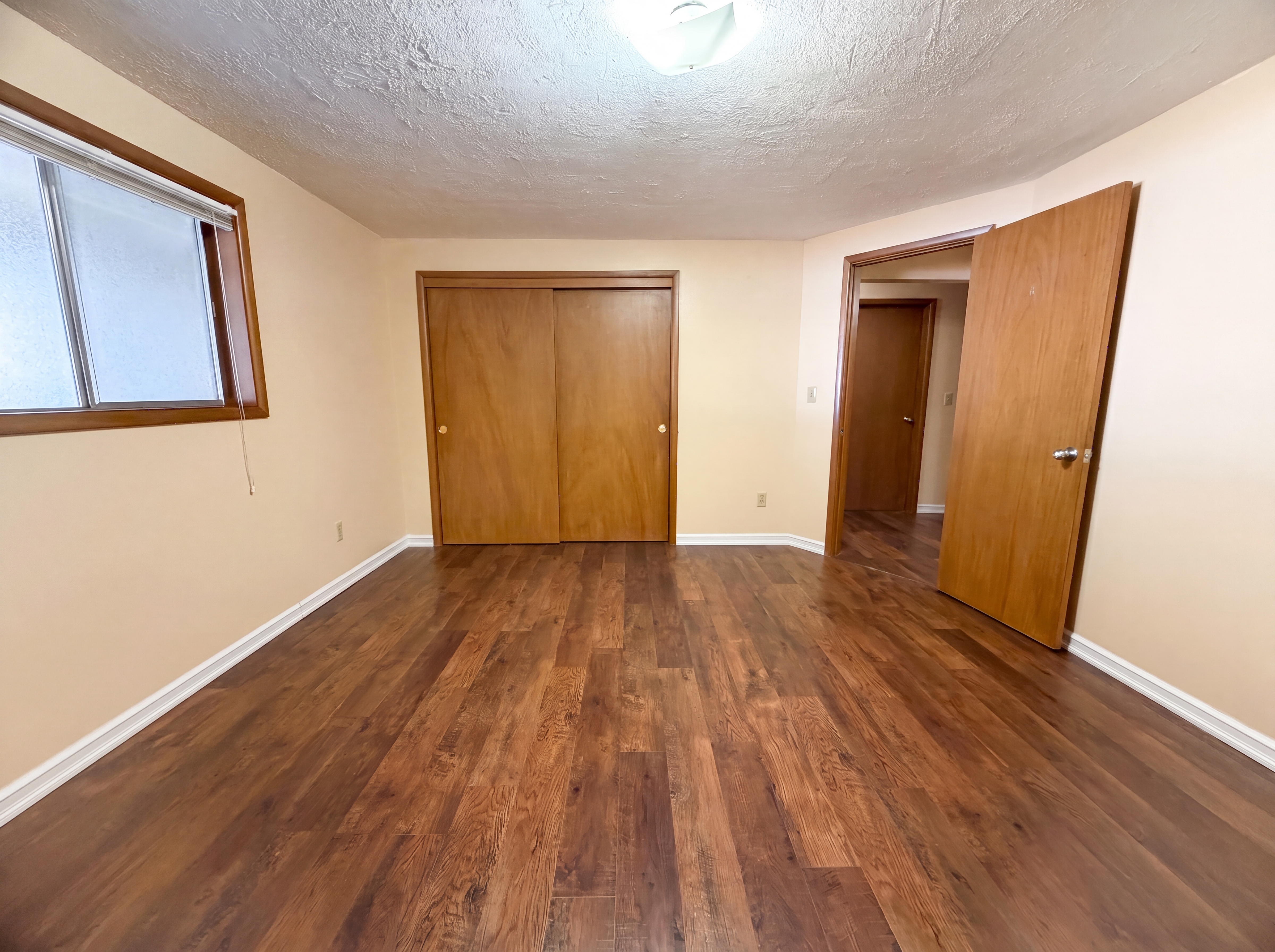 Photo 4 of 24 of 3311 NE 145th Ave, Portland, OR