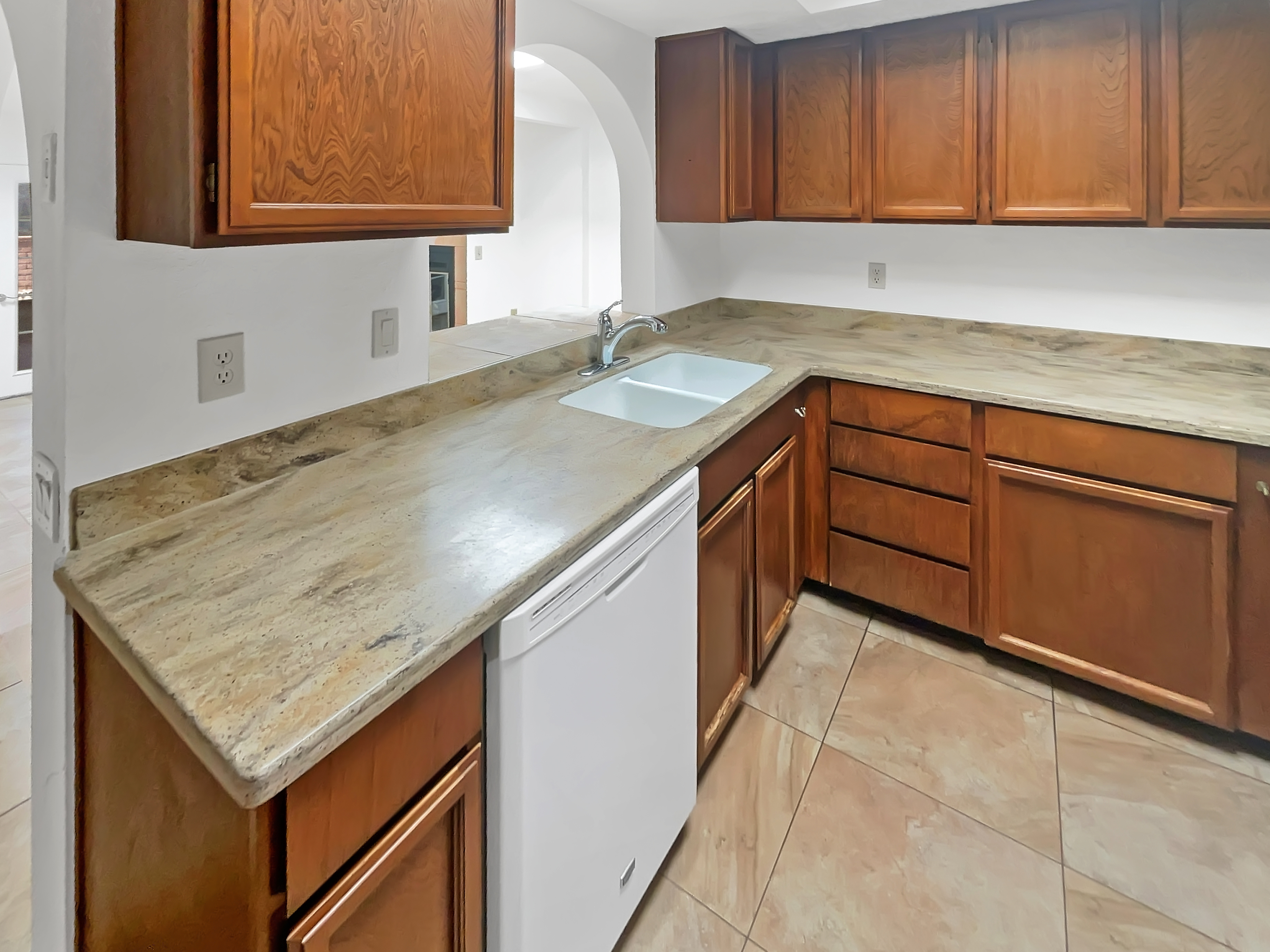 Photo 9 of 20 of 2016 S San Vincent Dr, Green Valley, AZ