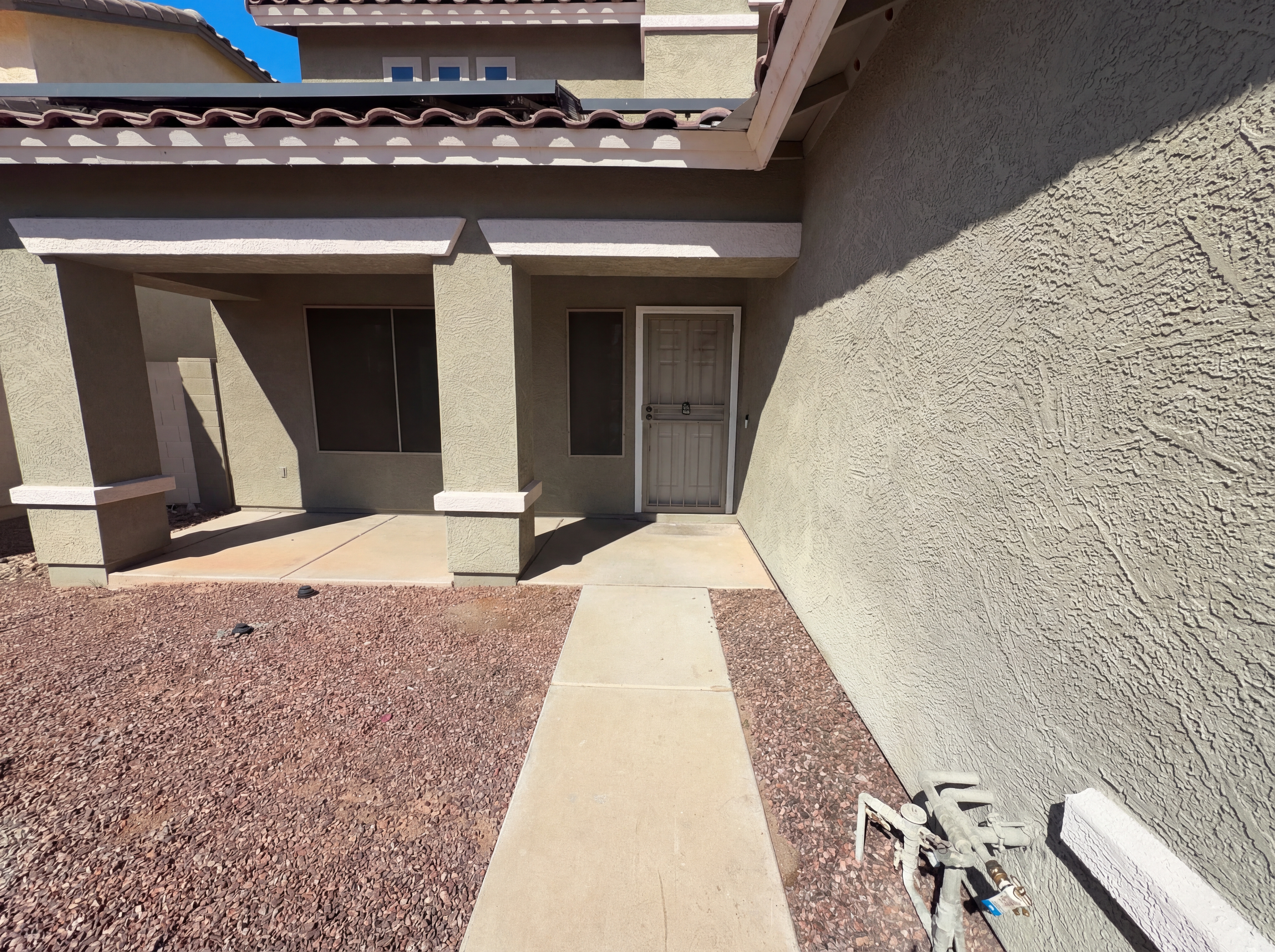 Photo 7 of 32 of 12826 W Mulberry Dr, Avondale, AZ