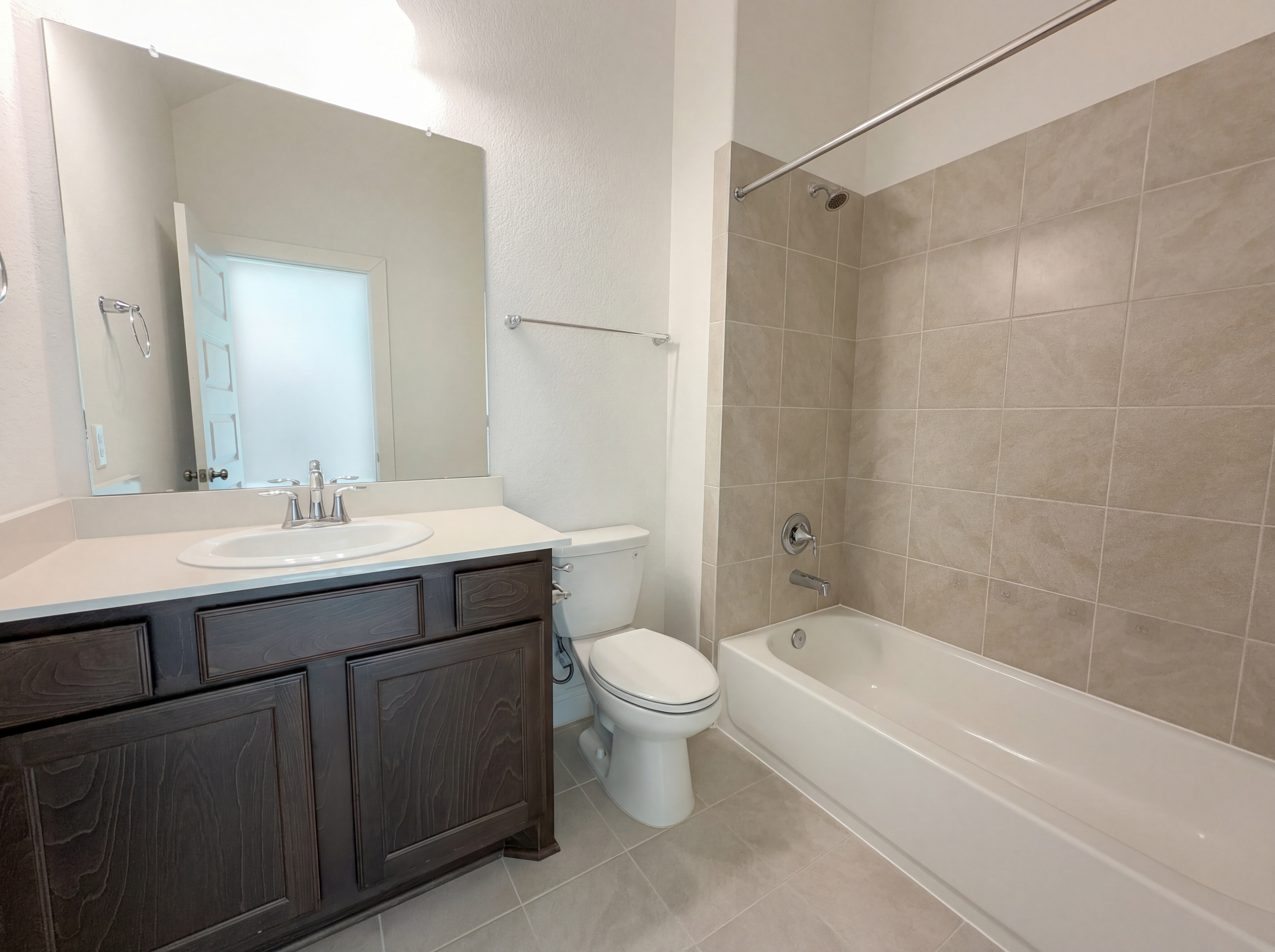 Photo 18 of 23 of 2333 Goldenglade Dr, Conroe, TX