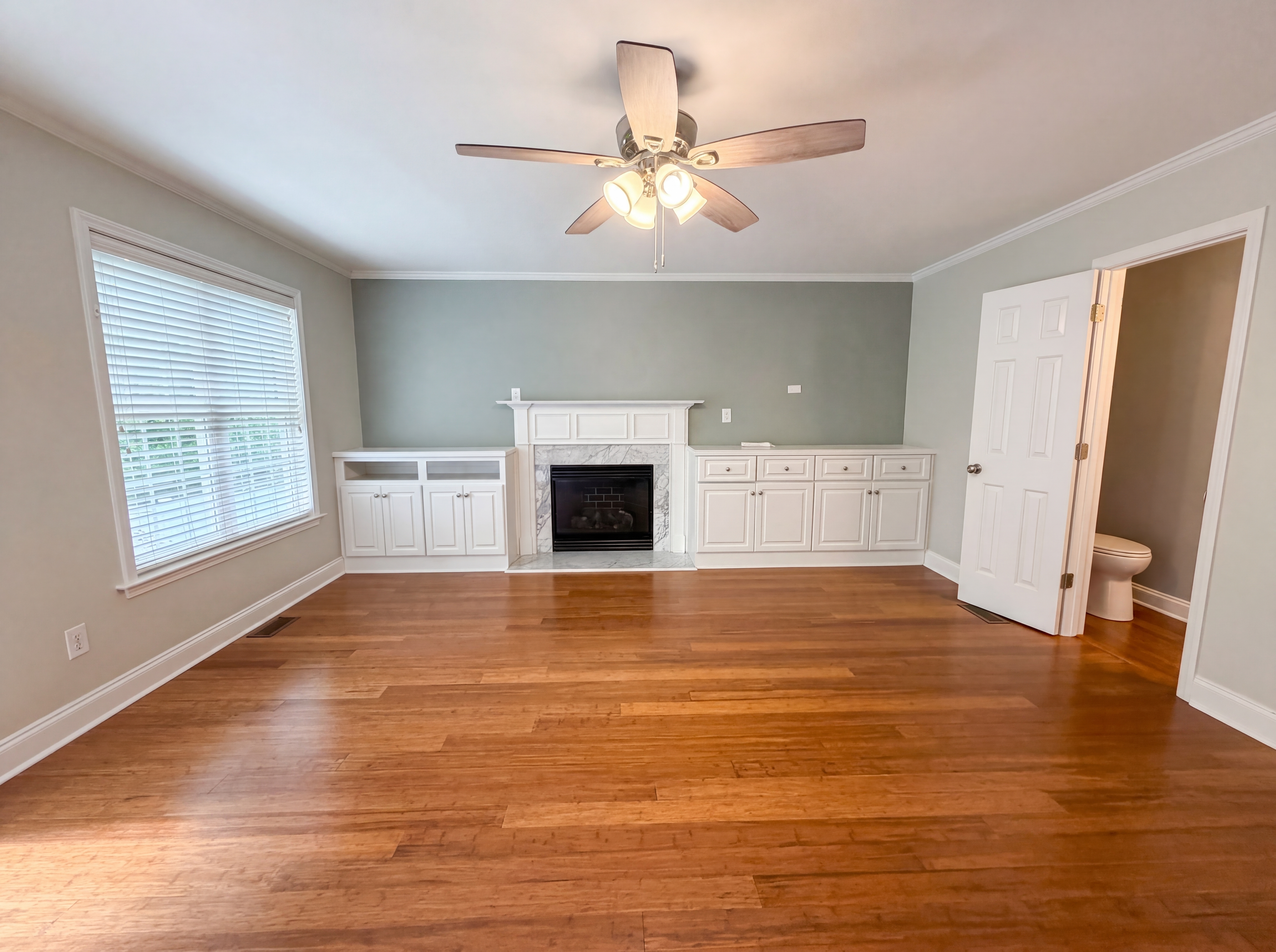 Photo 3 of 21 of 319 Beacon Hills Dr, Gastonia, NC