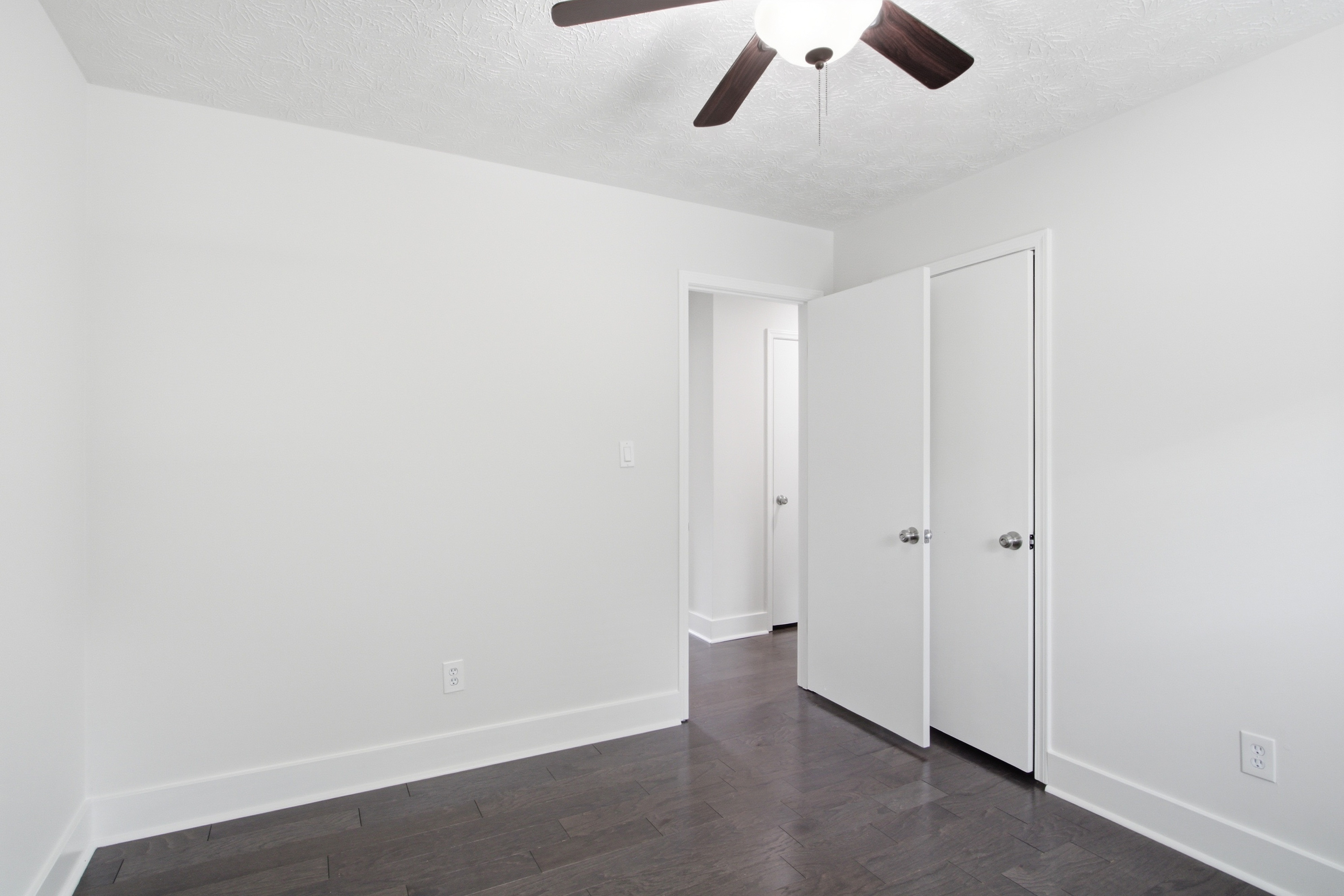 Photo 20 of 33 of 1239 Ashbrook Dr, Lawrenceville, GA