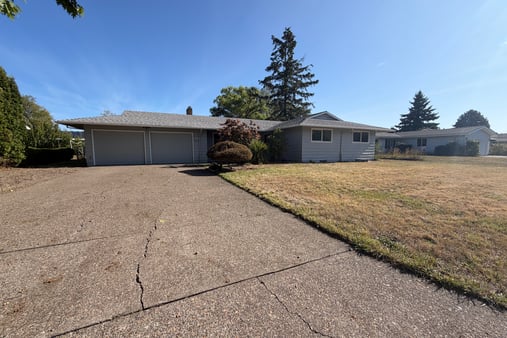 Photo 1 of 23 of 1573 NE Barberry Dr, Hillsboro, OR