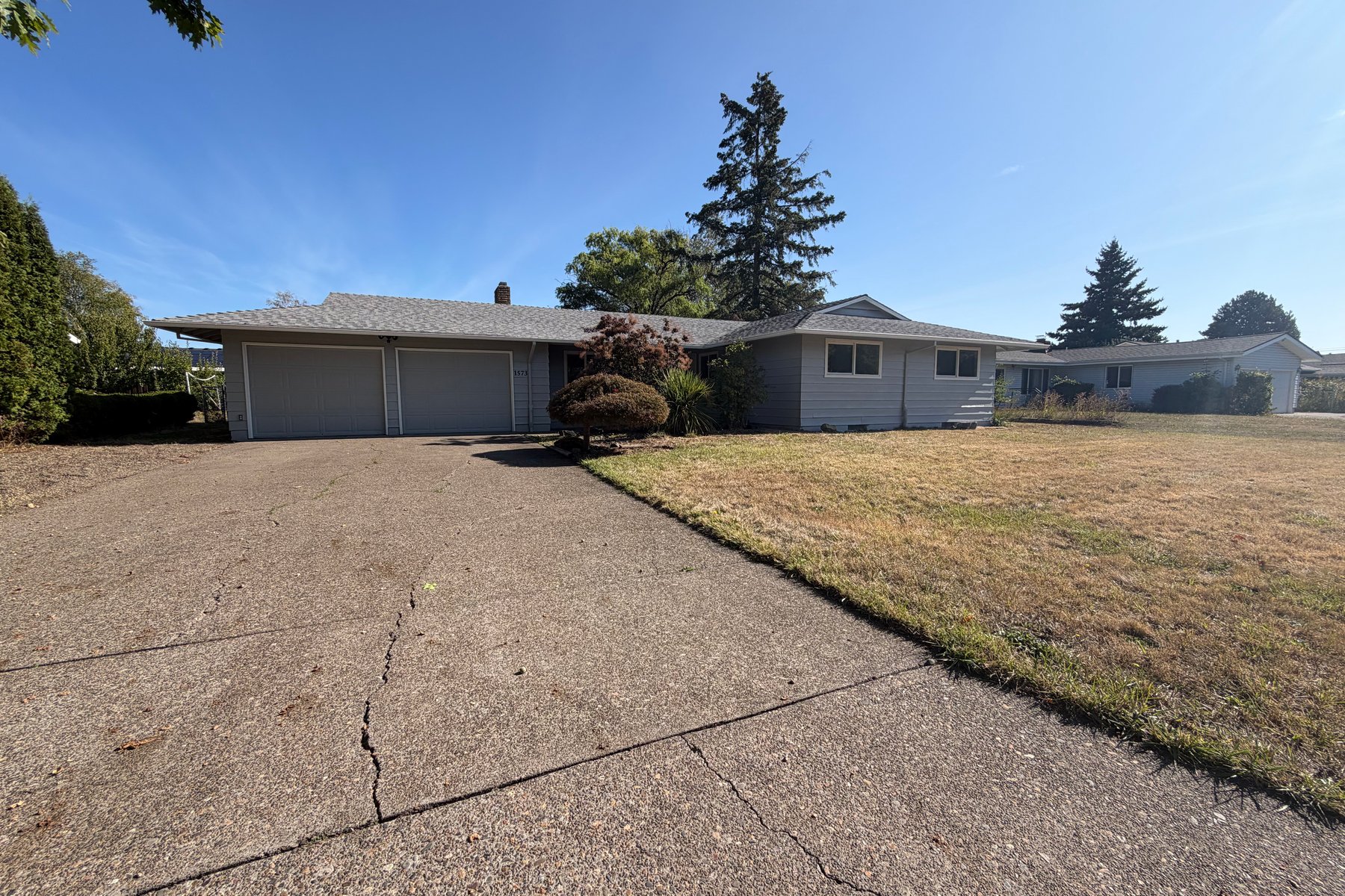 Photo 1 of 1573 NE Barberry Dr