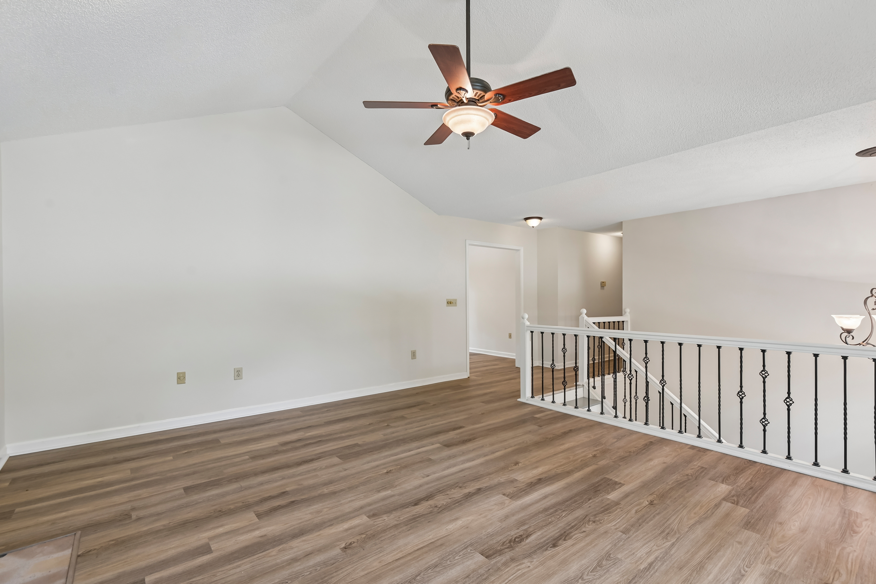 Photo 9 of 44 of 18 Misty Ridge Pl, Hiram, GA