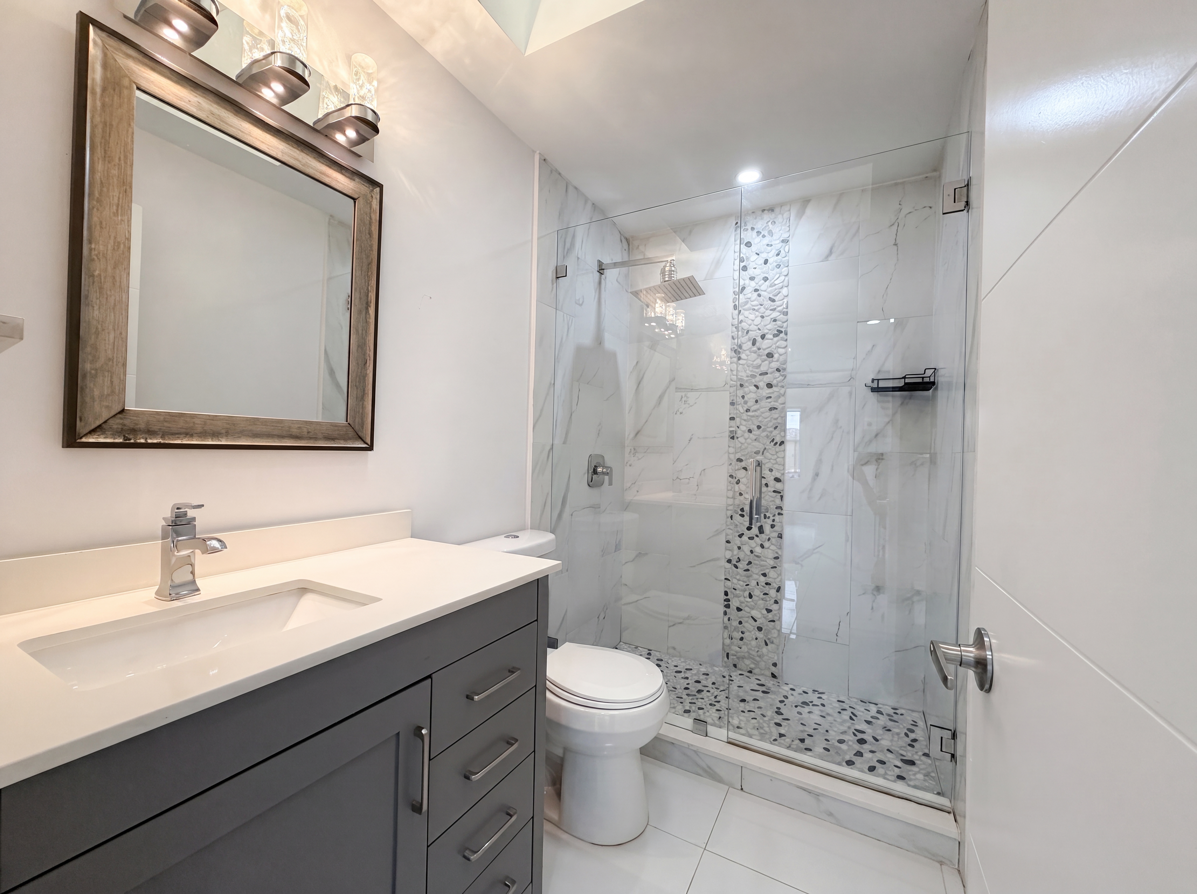Photo 15 of 25 of 16571 SW 145th Ave, Miami, FL
