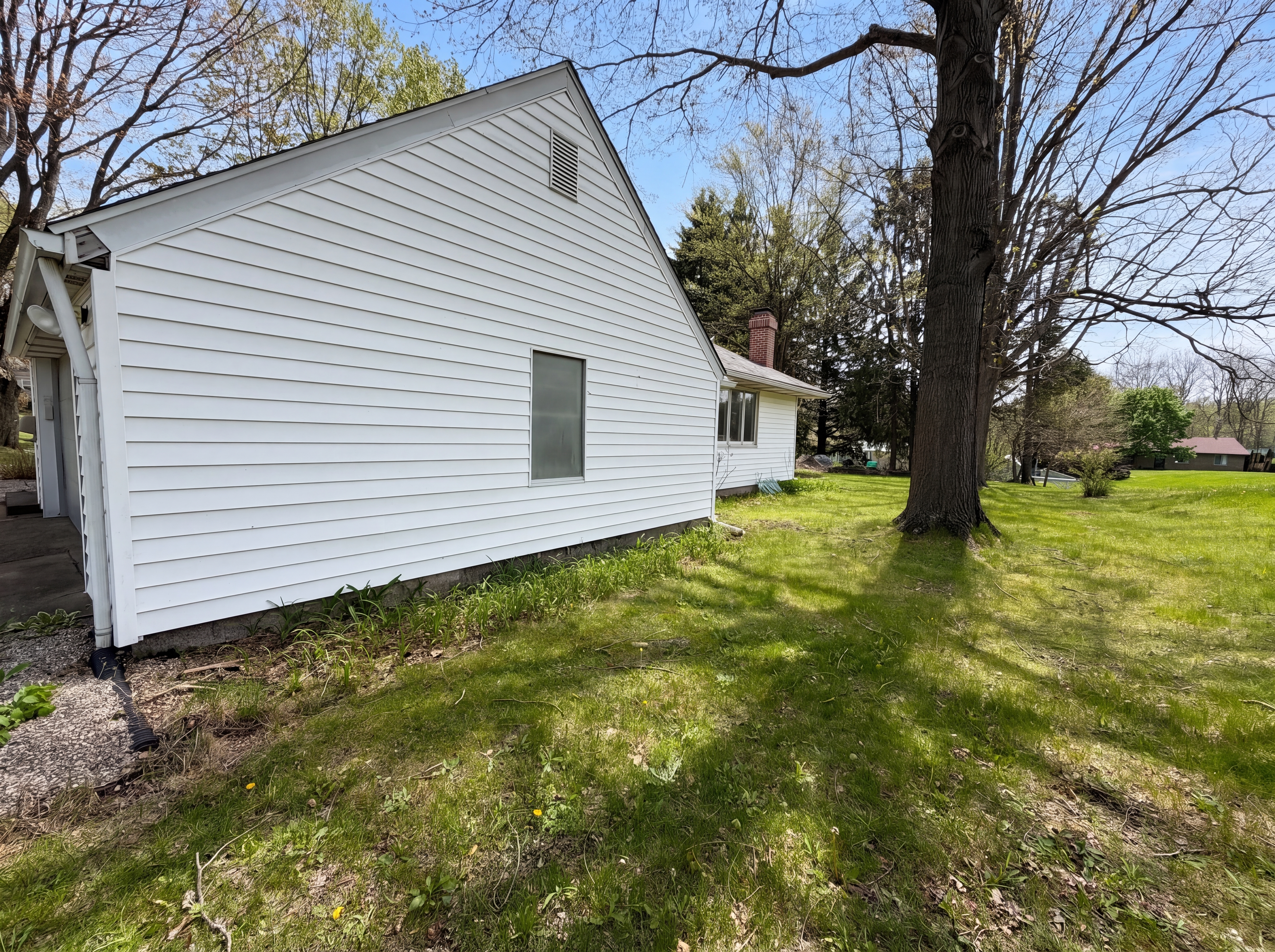 Photo 19 of 21 of 1064 Munroe Falls Kent Rd, Kent, OH