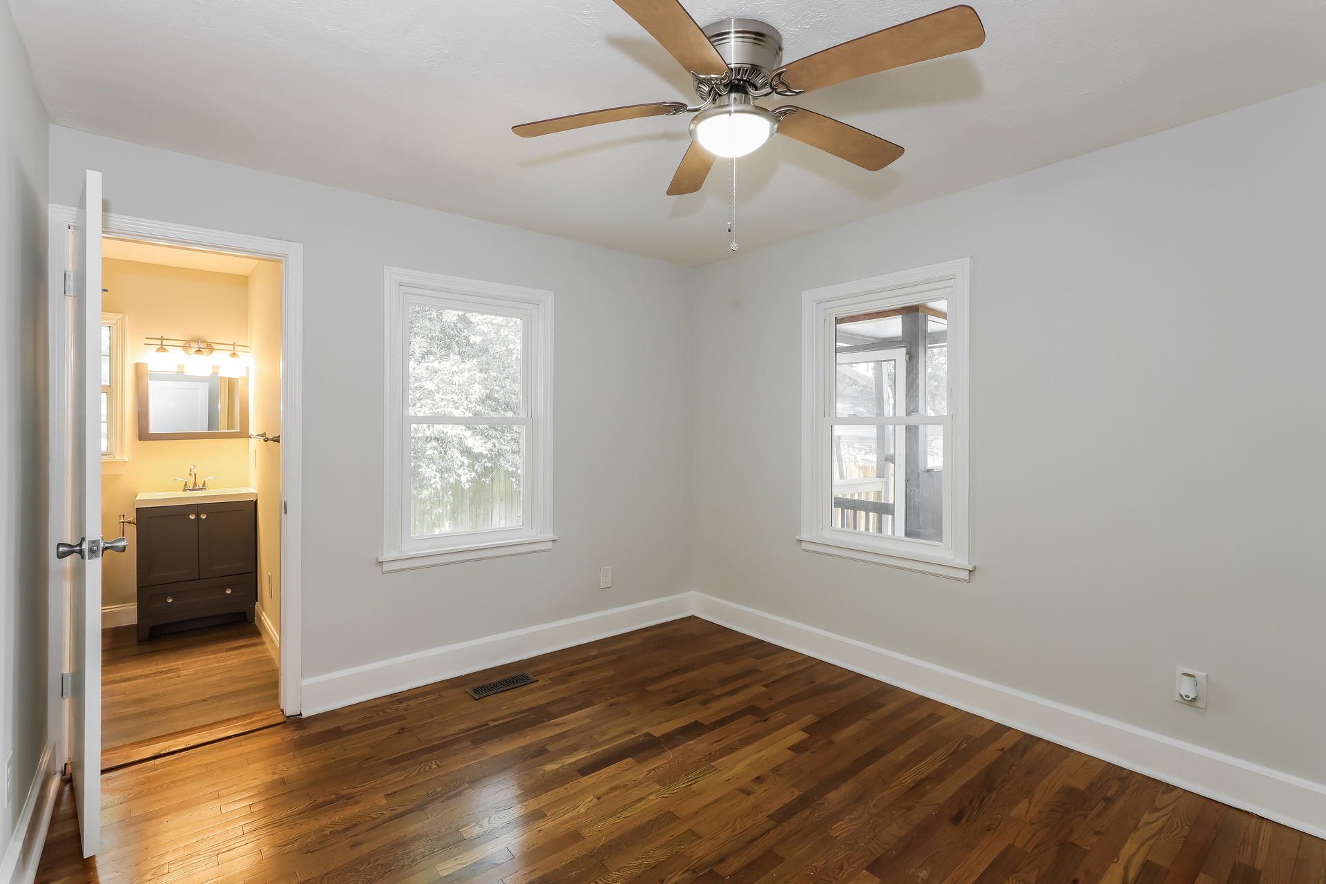 Photo 6 of 21 of 602 Heard Ave, Augusta, GA