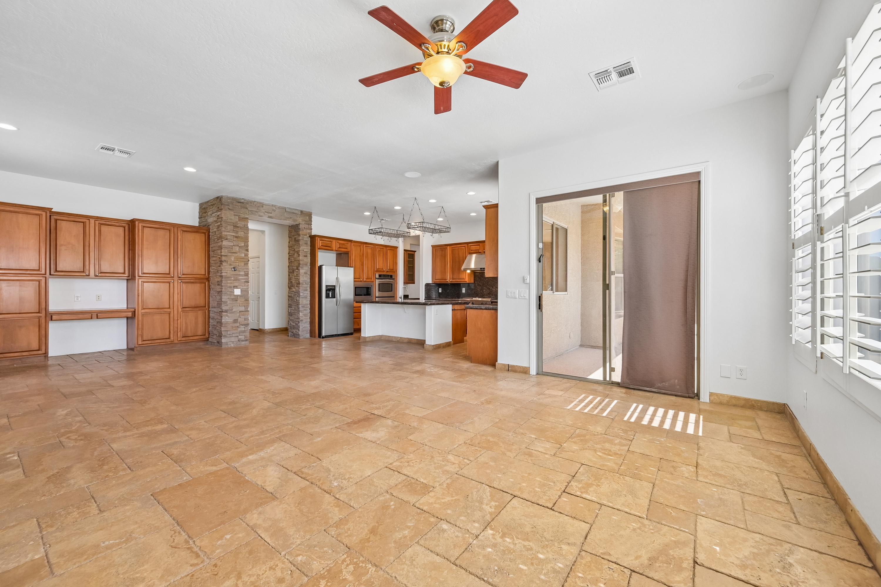 Photo 81 of 122 of 40003 N Majesty Trl, Anthem, AZ