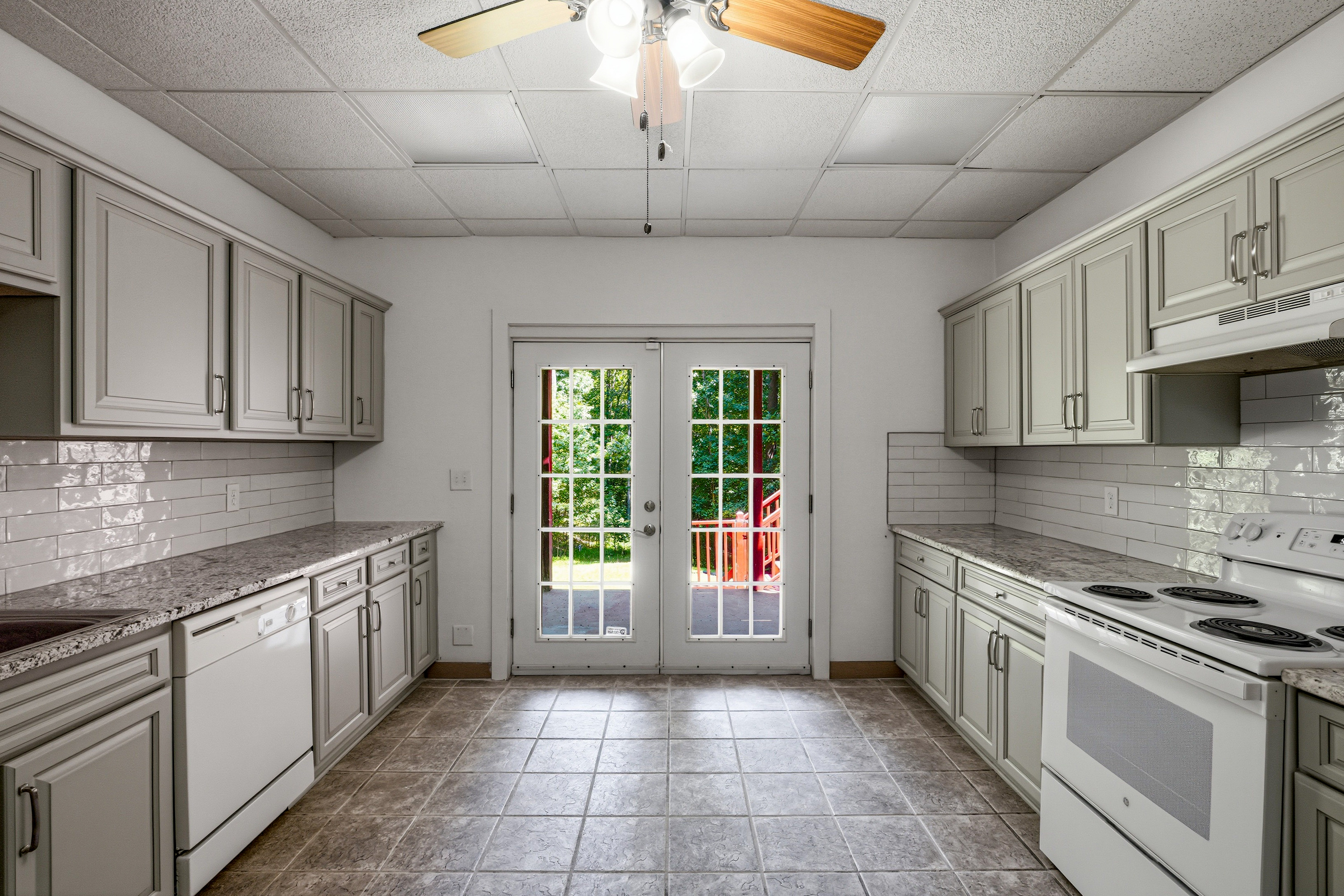 Photo 16 of 67 of 65 Tanglewood Rd, Newnan, GA