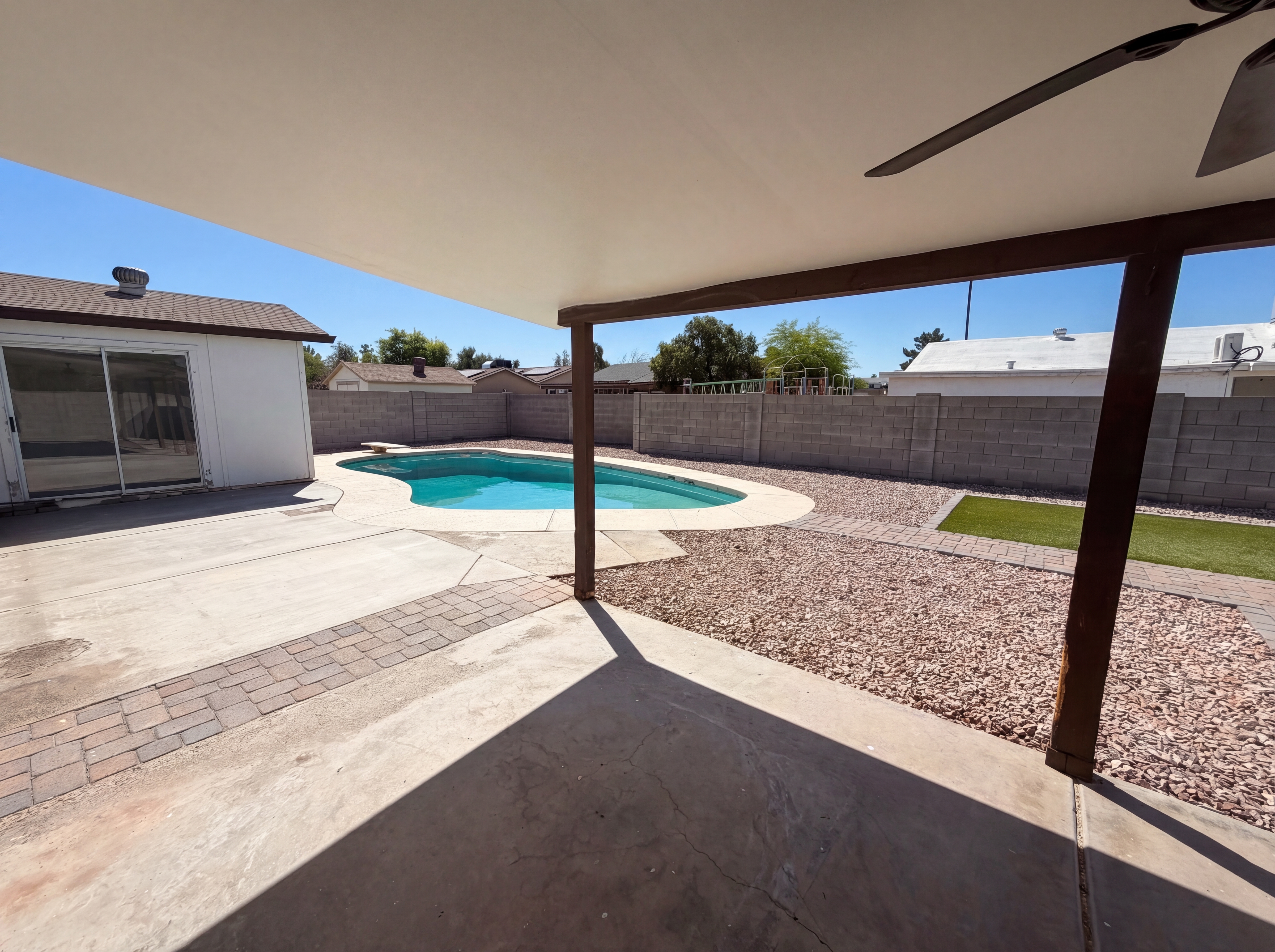 Photo 29 of 32 of 8107 W Meadowbrook Ave, Phoenix, AZ