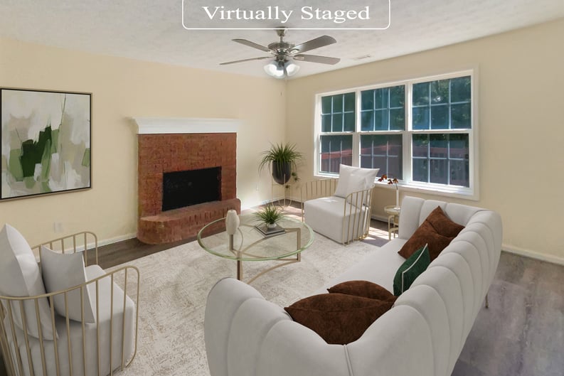 Property photo 2 of 470 Trelawney Cir