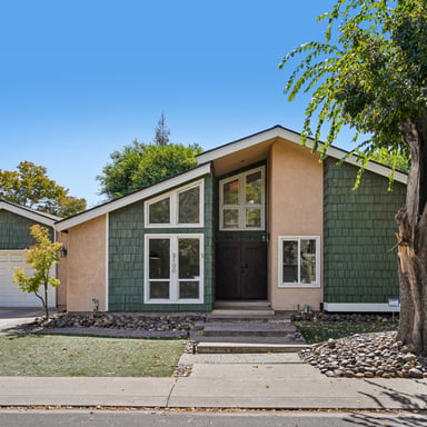 Property photo 1 of 2100 Sandpoint Dr