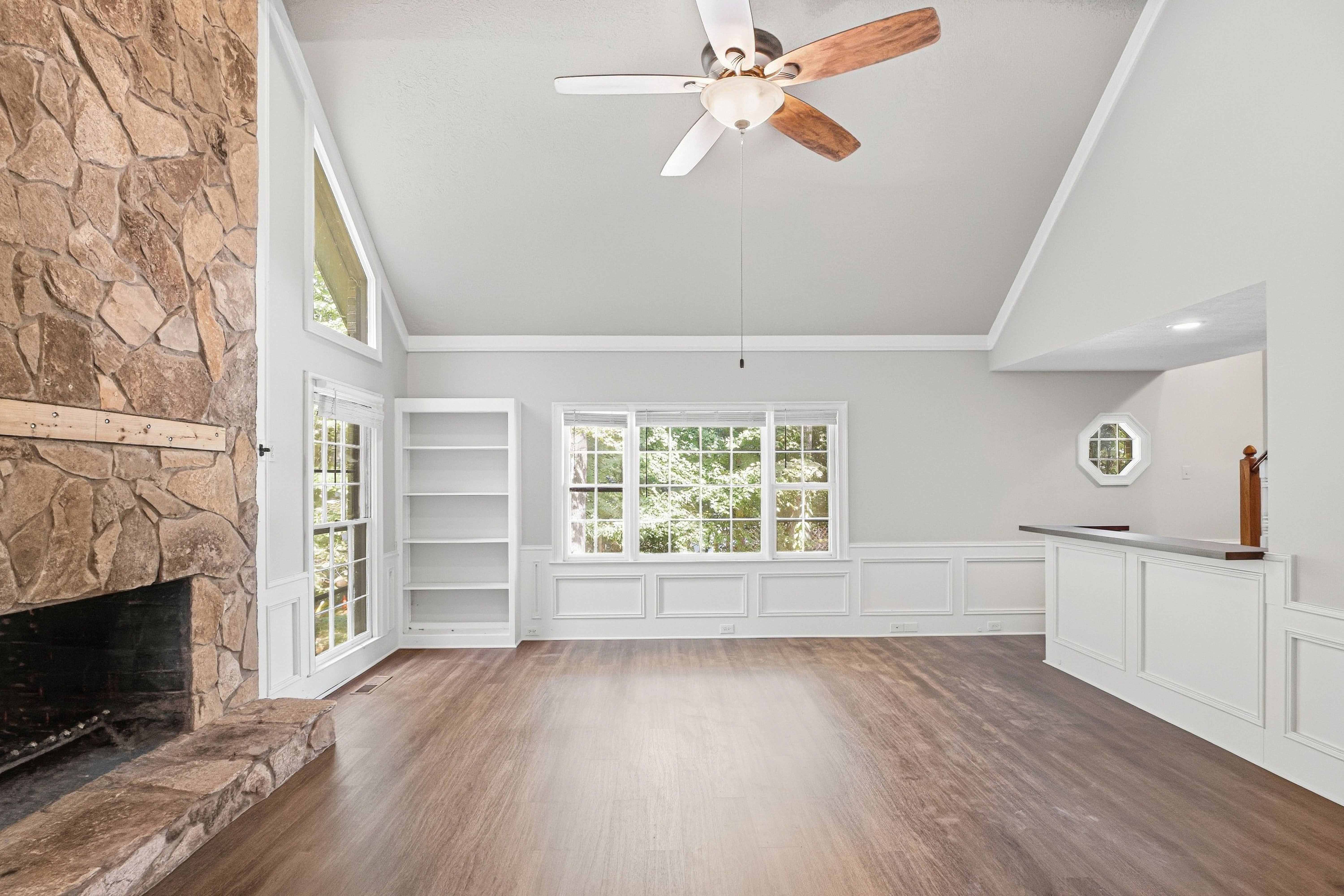 Photo 3 of 54 of 2360 Kimbrough Ct, Sandy Springs, GA