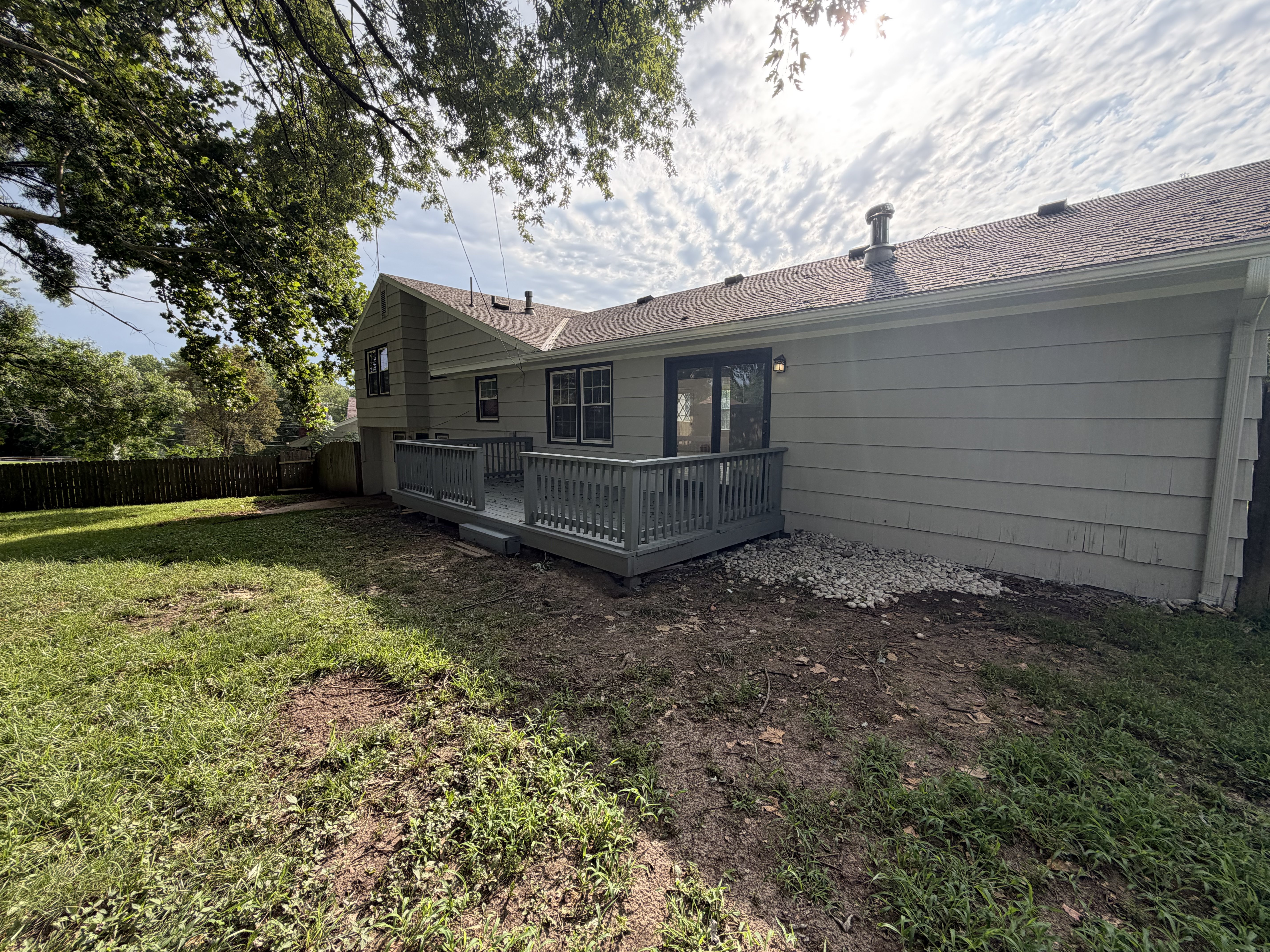 Photo 14 of 20 of 12904 E 54th St, Kansas City, MO