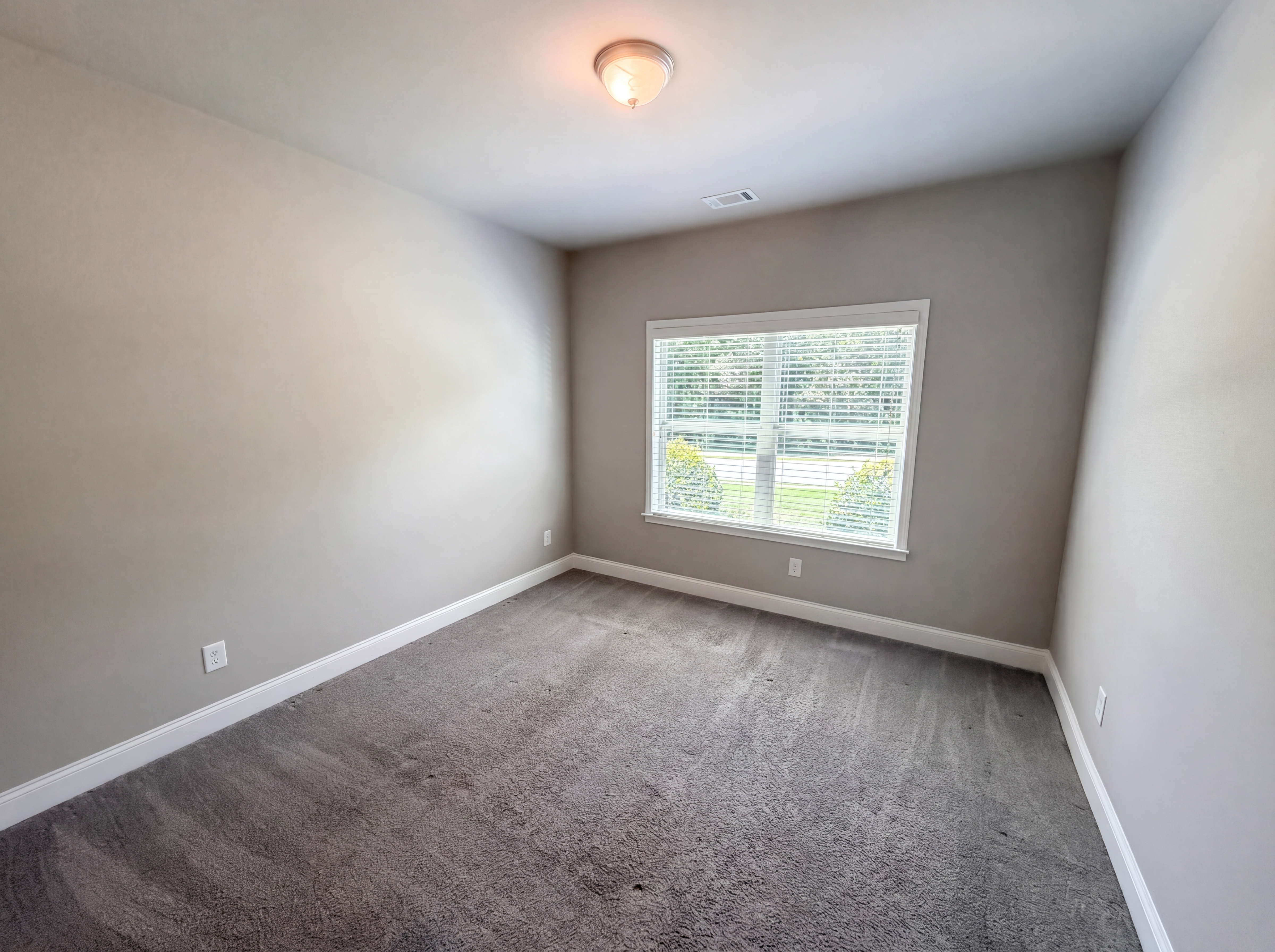 Photo 12 of 22 of 1209 Windstone Dr, Winder, GA