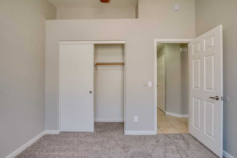 Photo 14 of 24 - 1353 W Mesquite Ave, Apache Junction, AZ 85120
