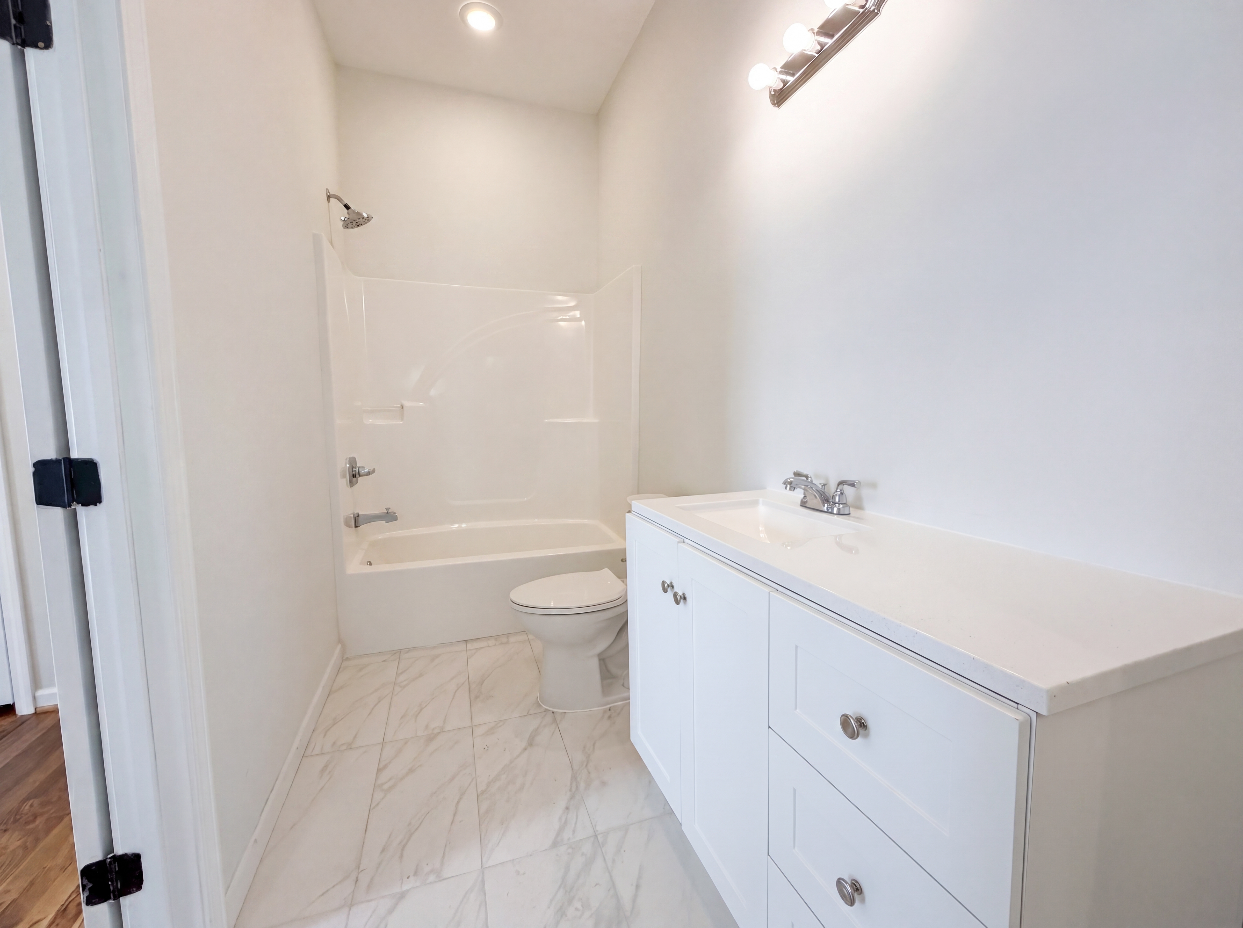 Photo 17 of 22 of 861 77th St S, Birmingham, AL