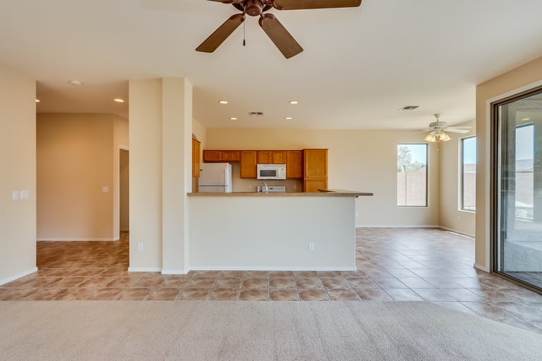 Photo 2 of 16 - 29839 N Little Leaf Dr, San Tan Valley, AZ 85143