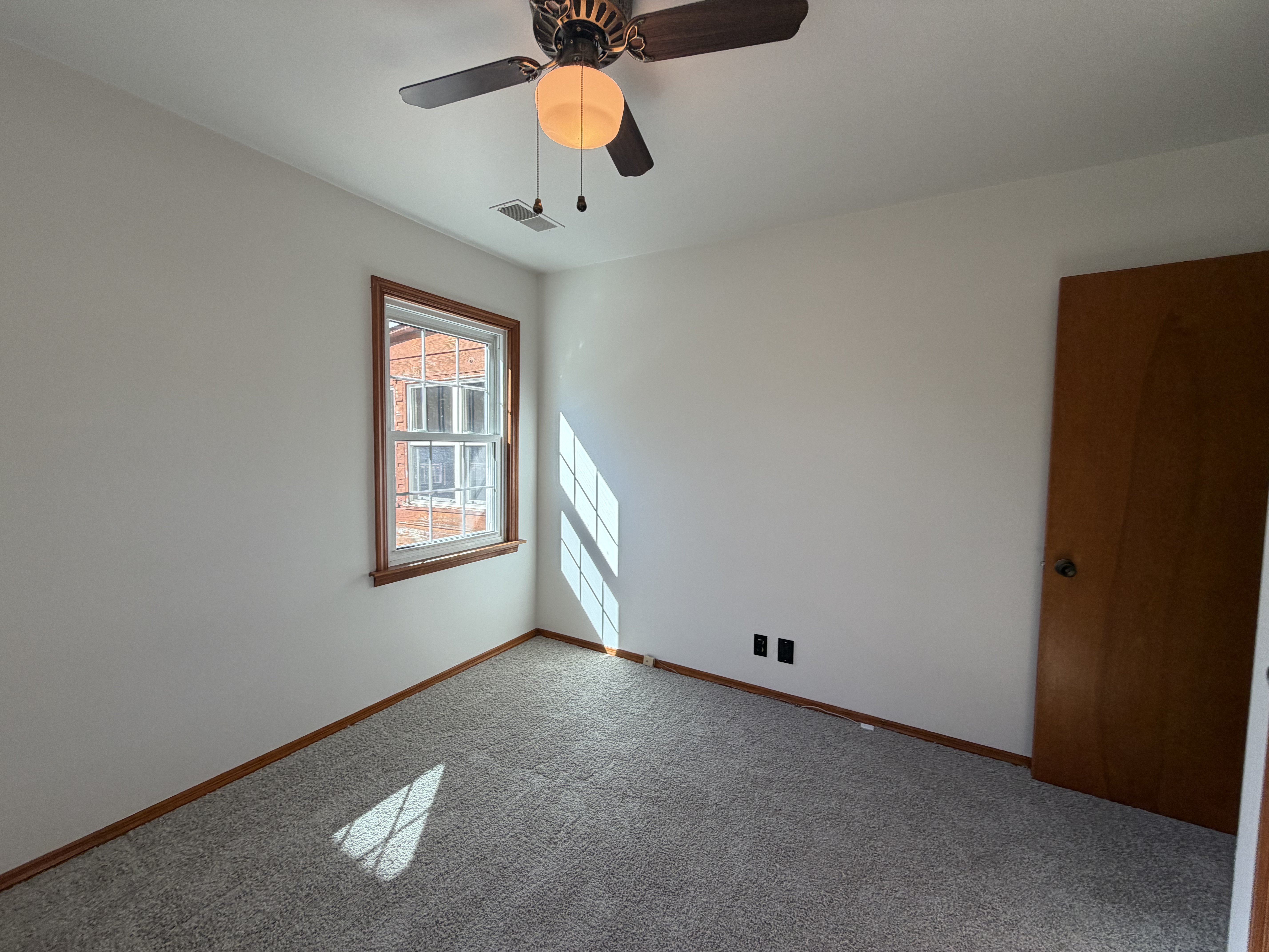 Photo 10 of 20 of 6971 Warder Dr, Cincinnati, OH