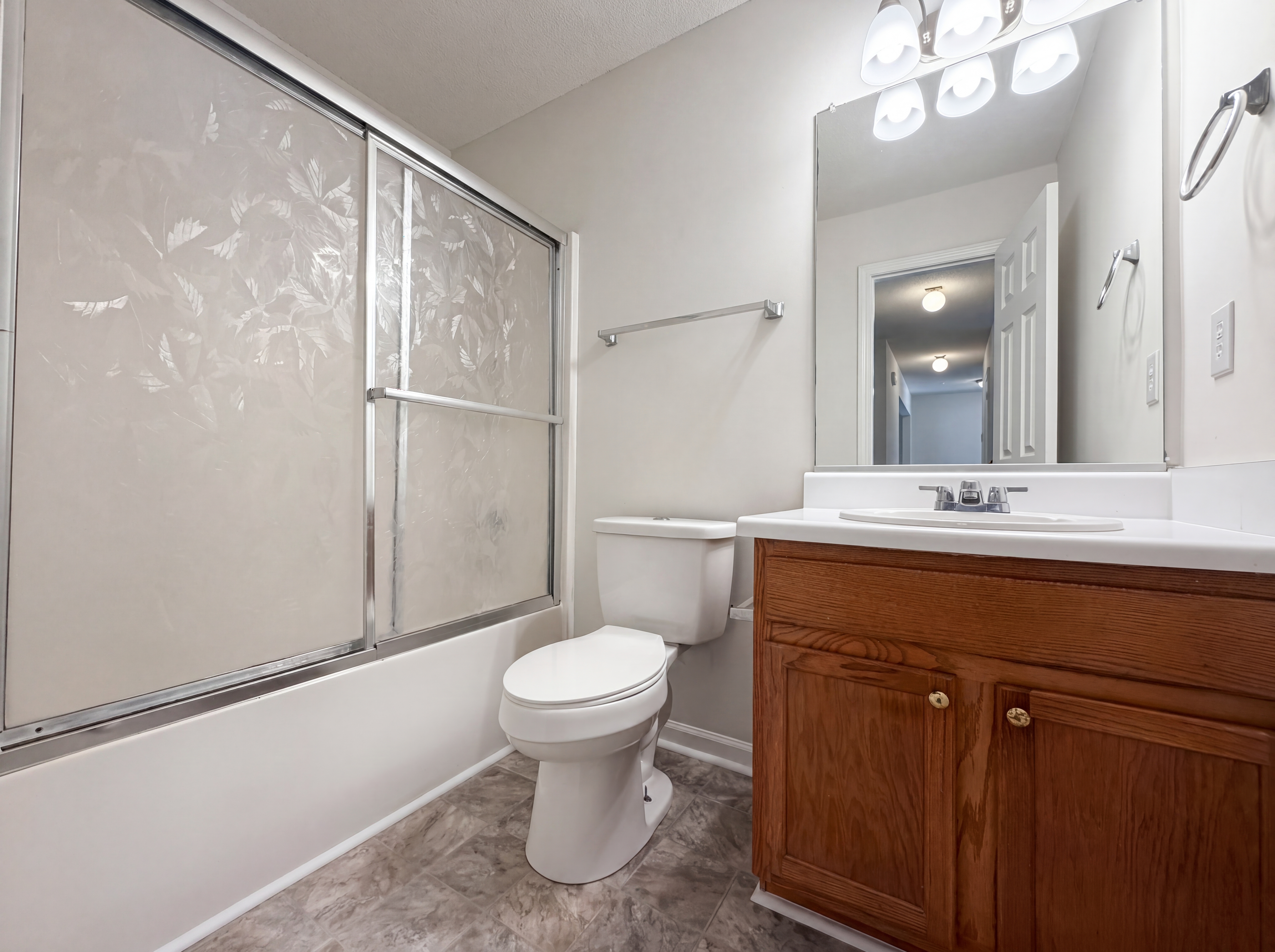 Photo 6 of 20 of 301 Hocutt Dr, Clayton, NC