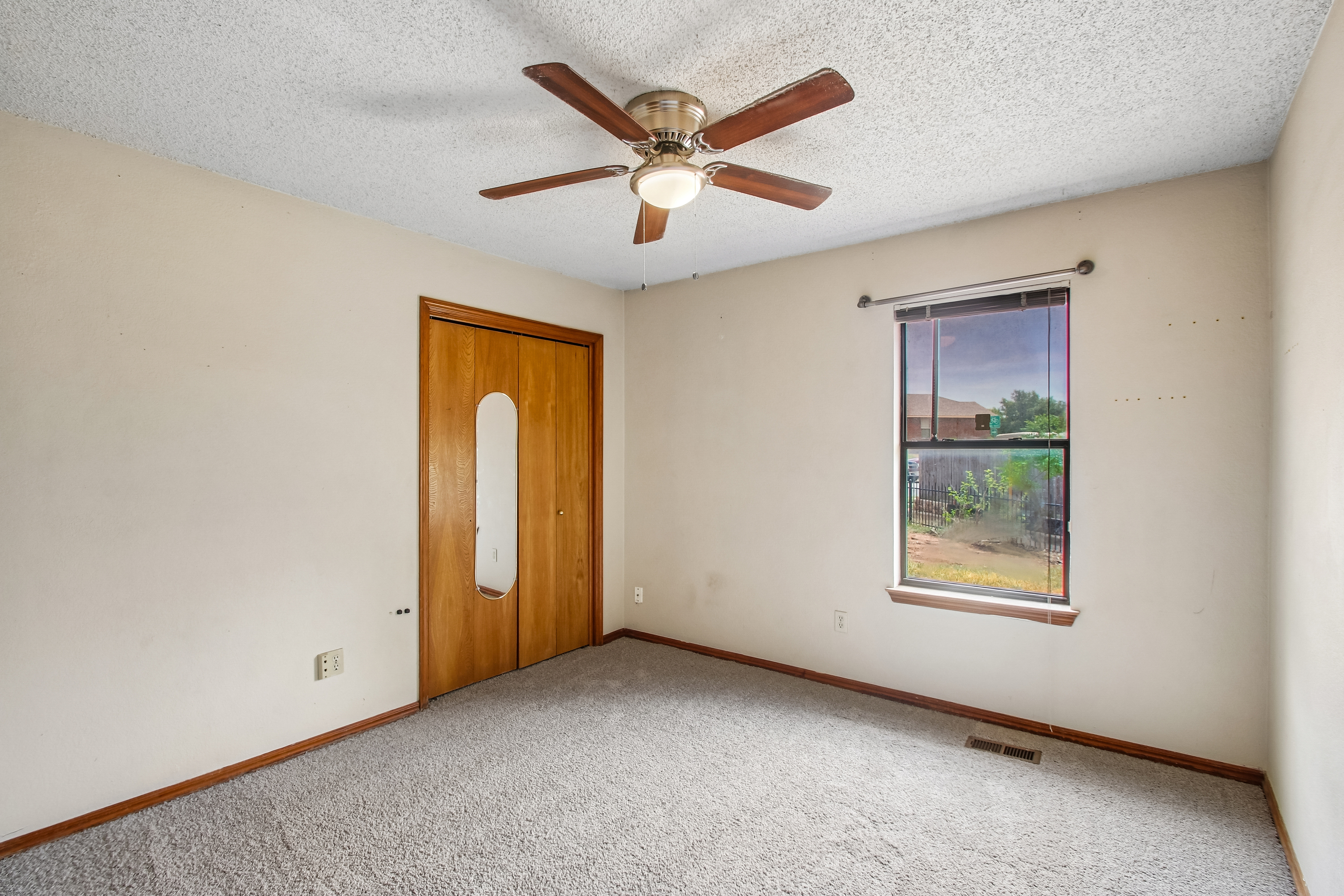 Photo 56 of 57 of 1536 Creekside Dr, Norman, OK