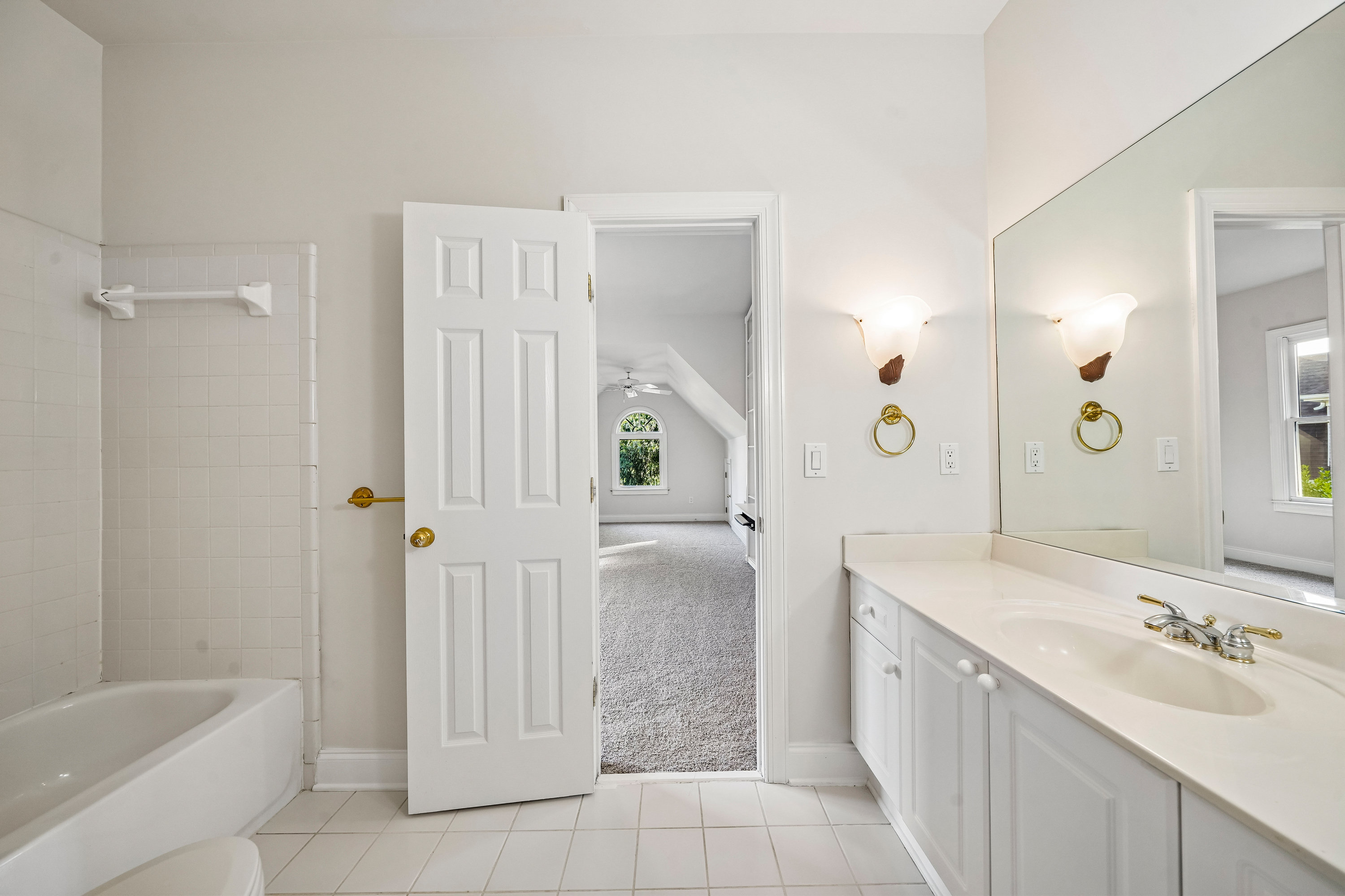 Photo 27 of 39 of 3054 Montclair Cir SE, Smyrna, GA