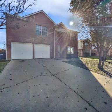 Property photo 1 of 333 Longshore Dr