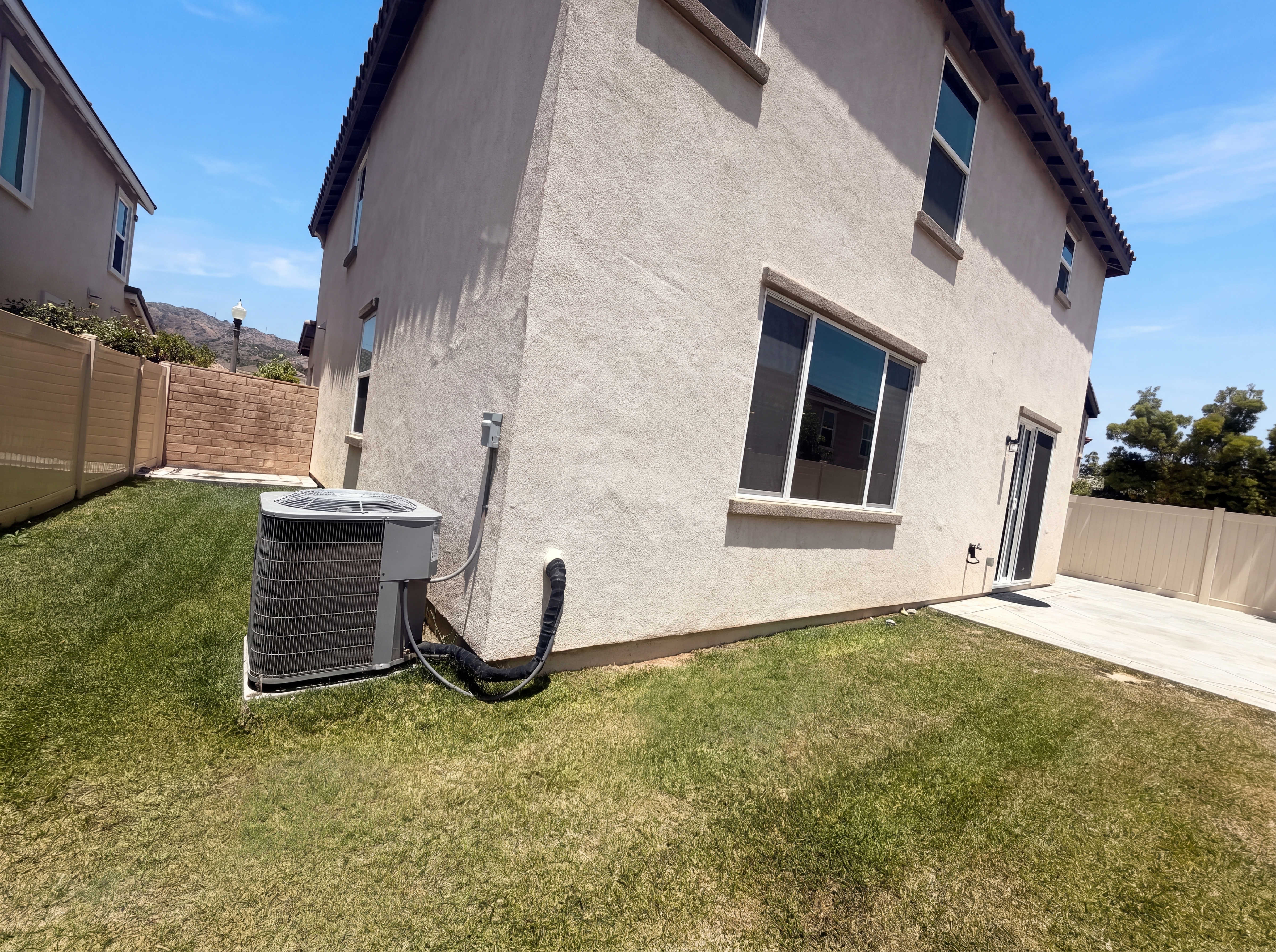 Photo 24 of 24 of 383 Eureka Dr, Santa Paula, CA