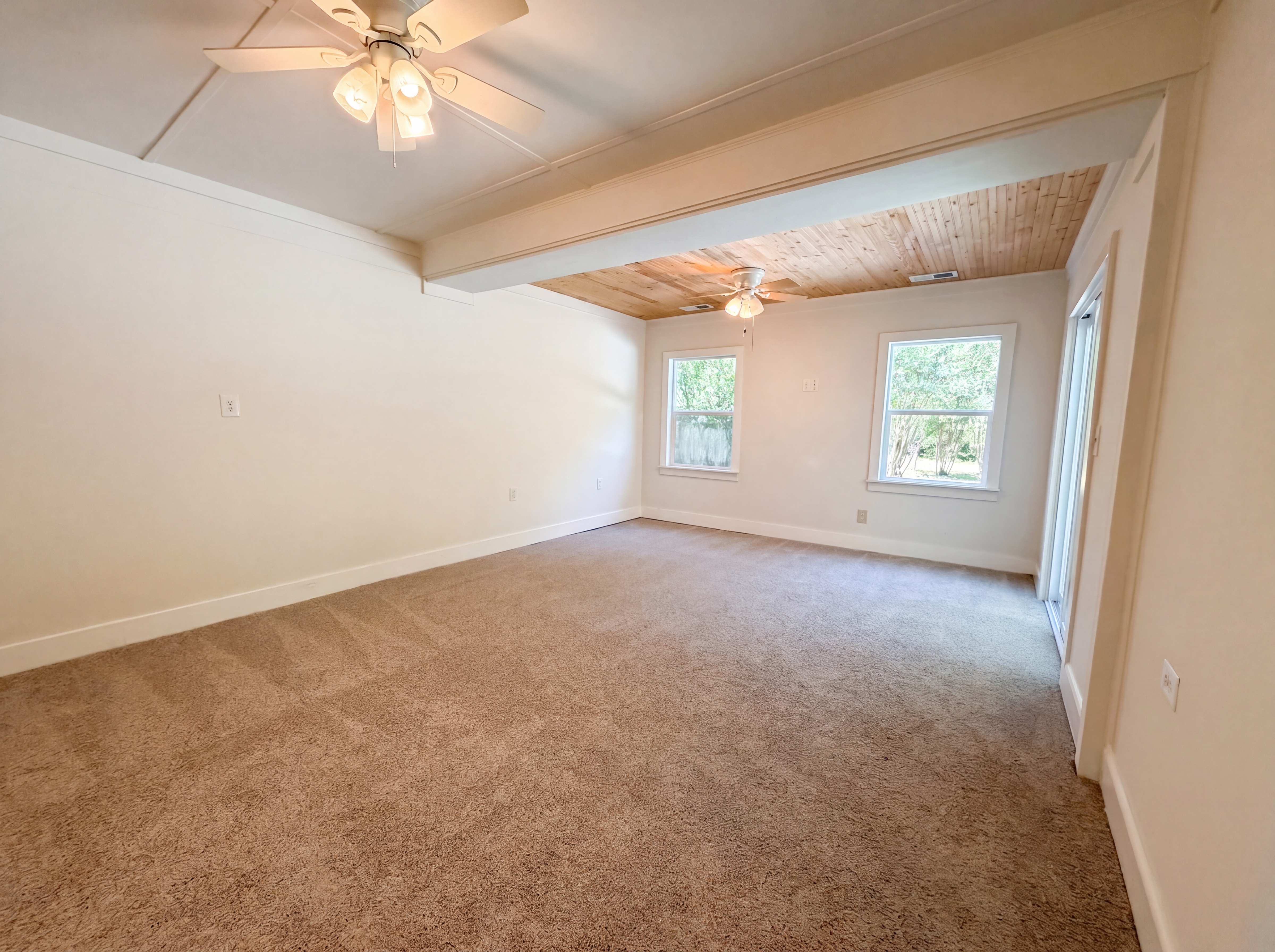 Photo 10 of 22 of 300 Indigo Rd, Goose Creek, SC